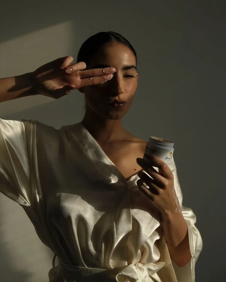 How To Layer A Nighttime Skincare Routine Safely