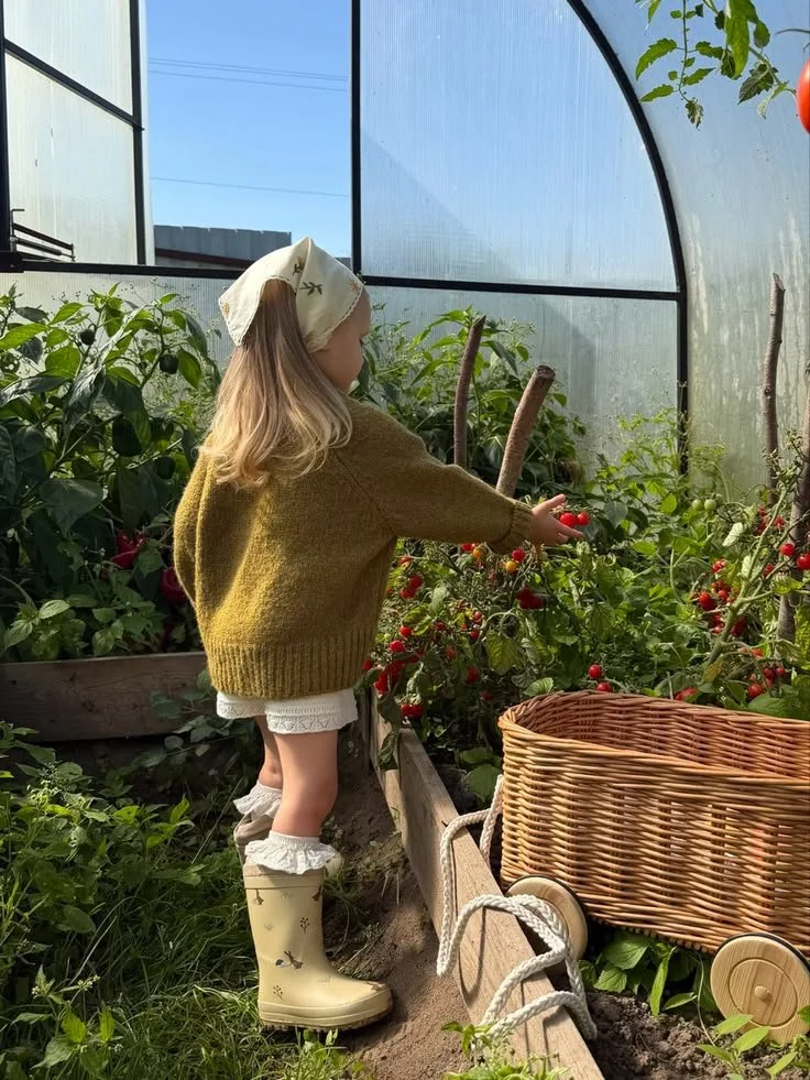 hellolovelyliving children learning through play