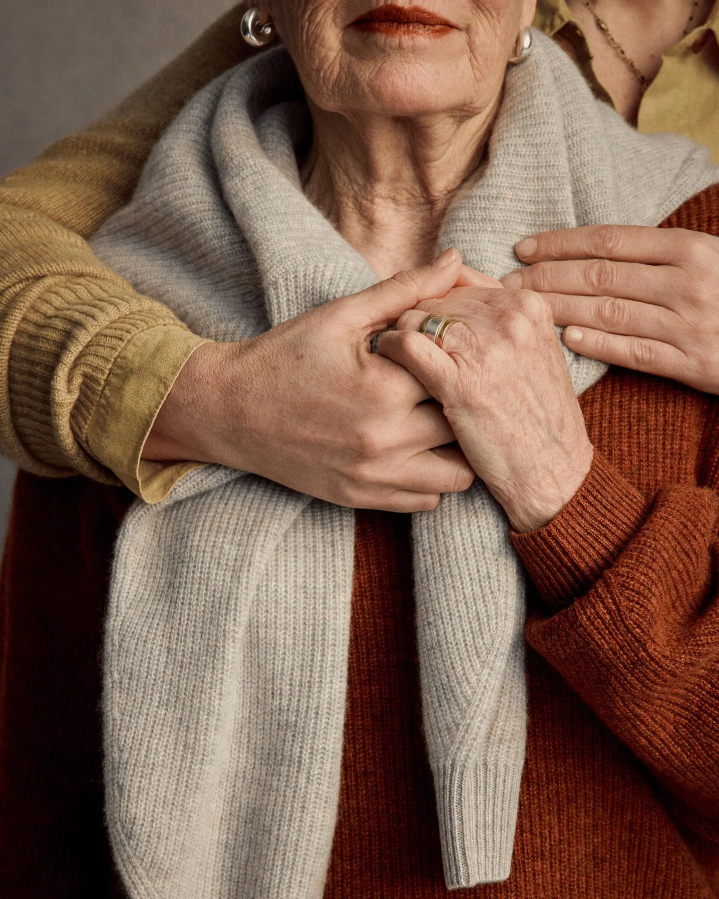 hellolovelyliving family caregiver