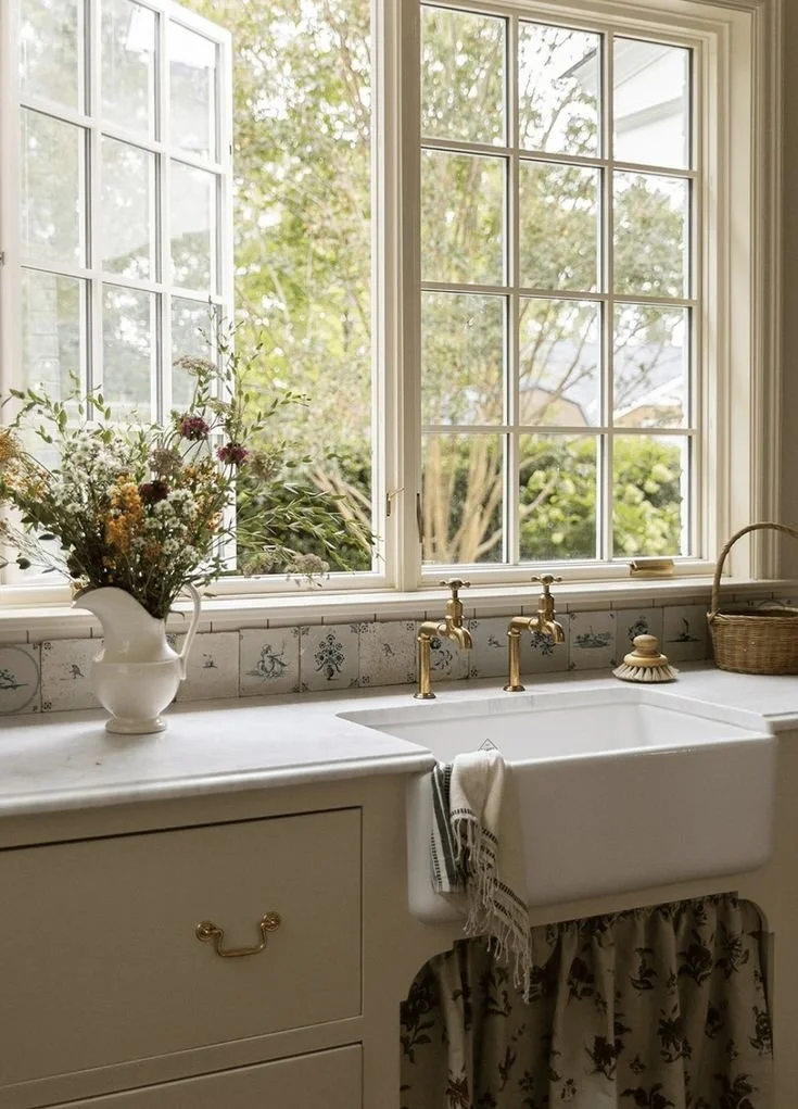 HLL x Mold In the Home: What Homeowners Need To Know