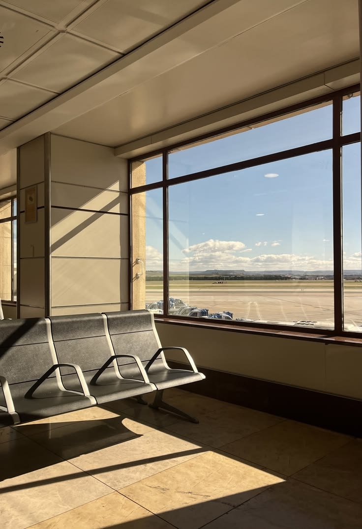 hellolovelyliving airport travel booking