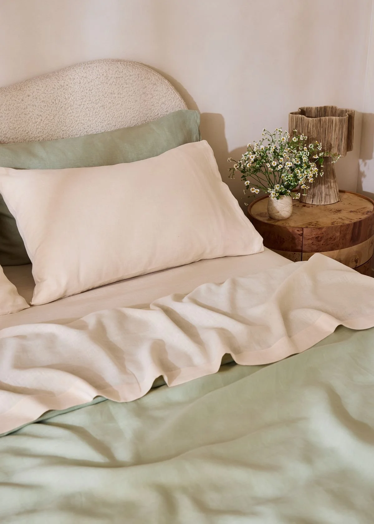 hellolovelyliving bed threads