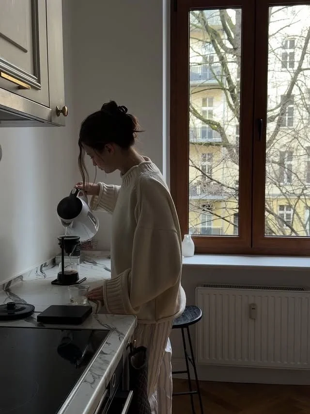 hellolovelyliving morning routine