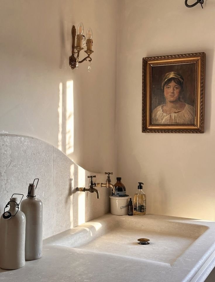 hellolovelyliving bathroom aesthetic design