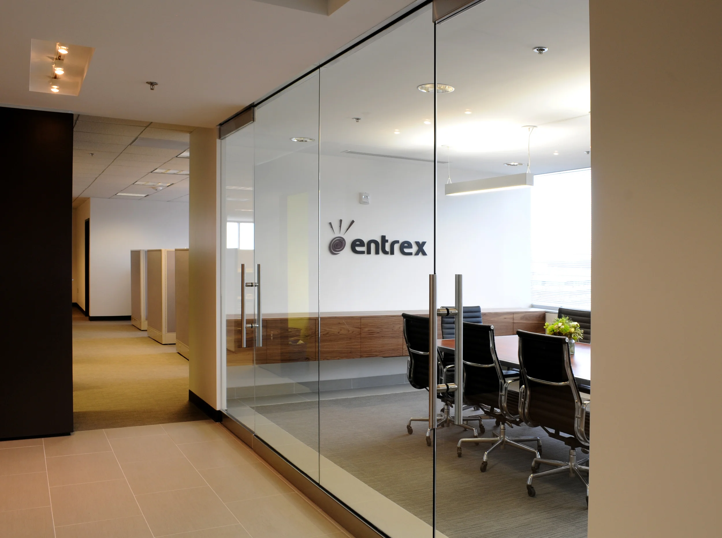 COMMERCIAL / ENTREX / INFO+