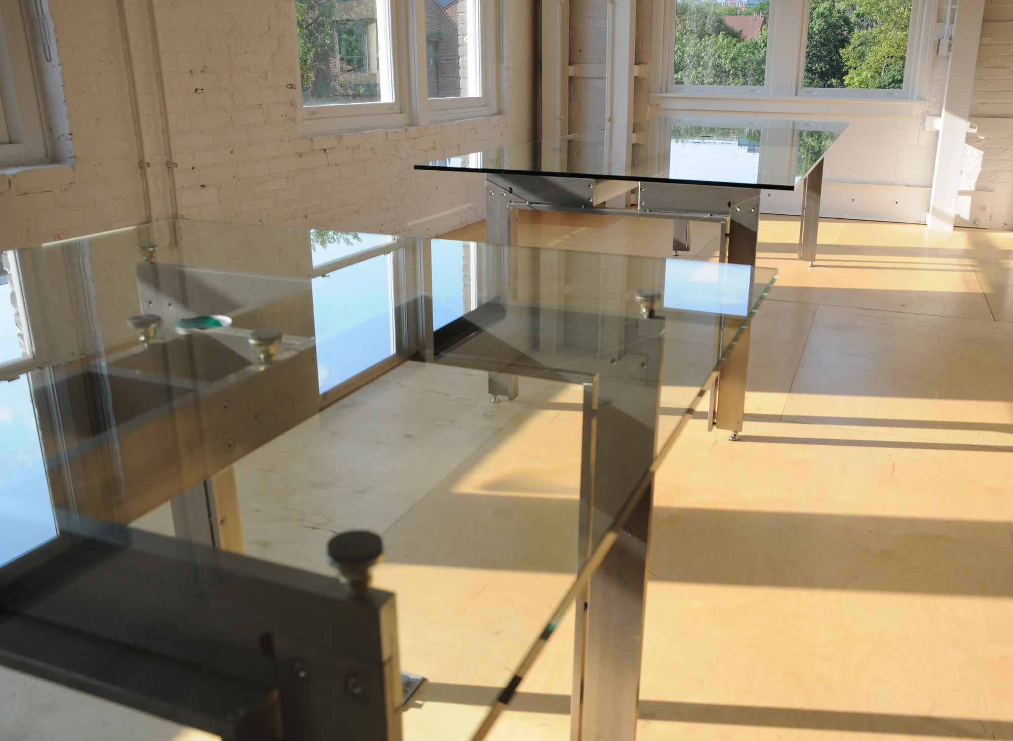   FURNITURE &nbsp;/ MACHINE TABLE 