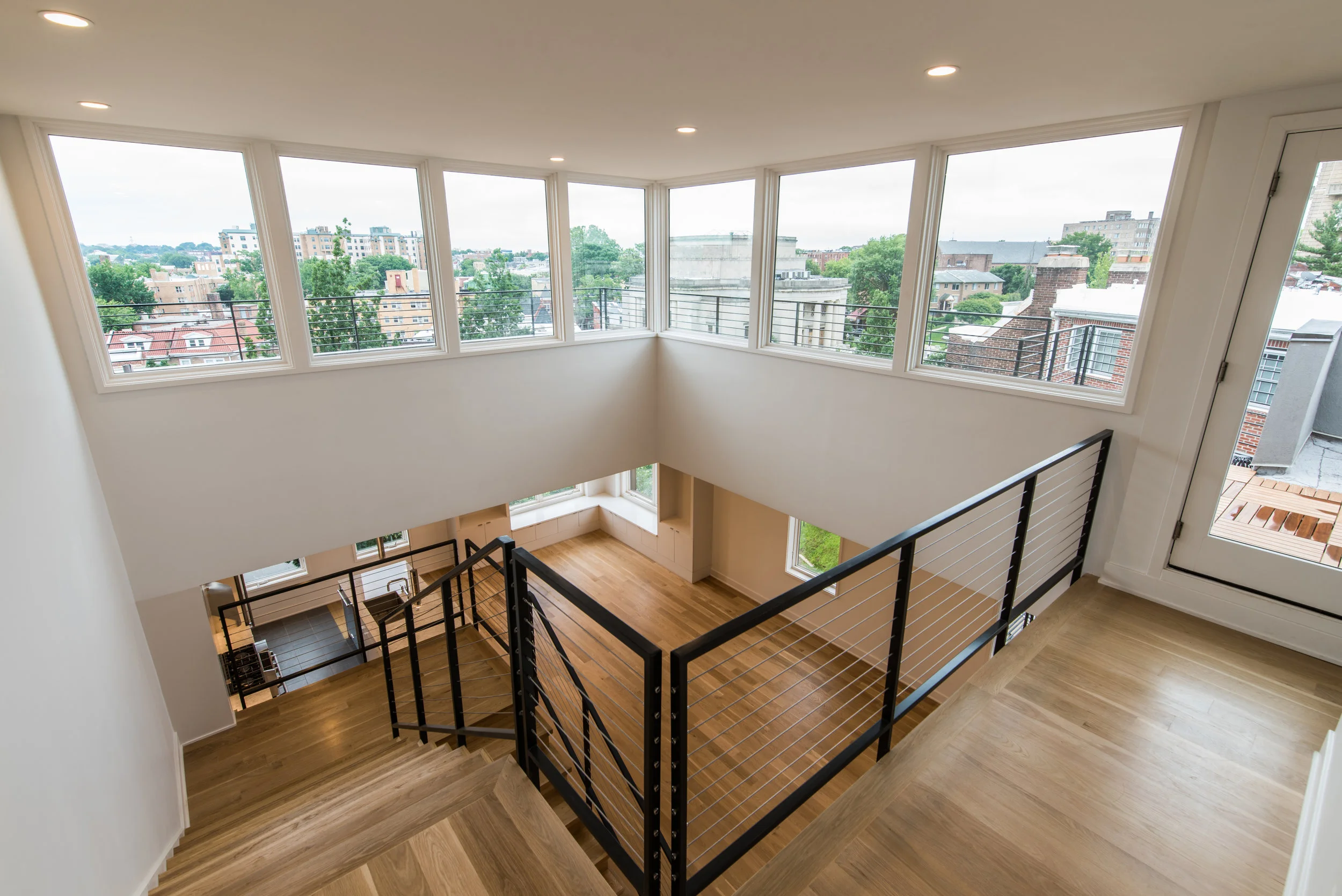 MULTI-FAMILY / The Embassy / INFO +