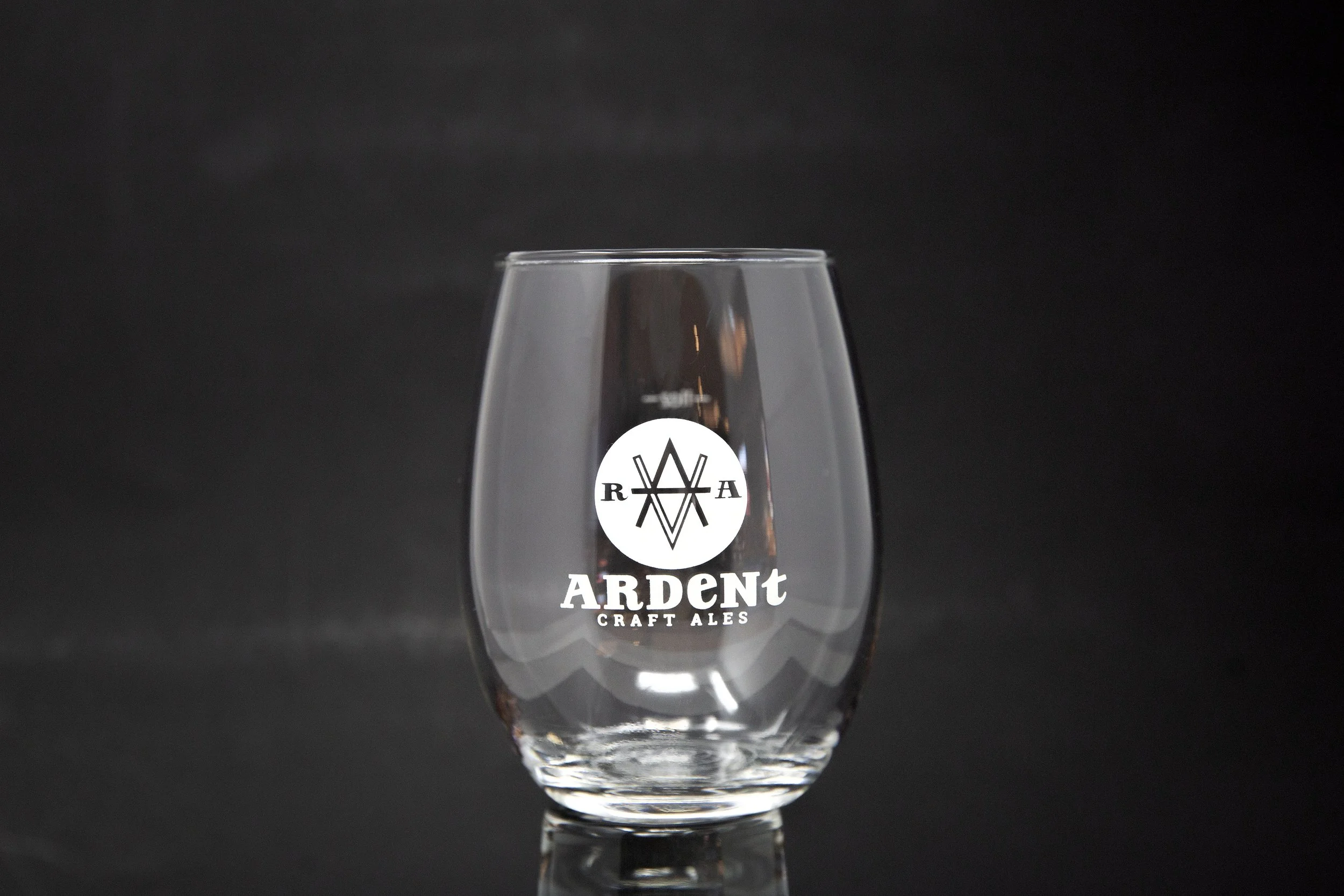 new stemless 12oz glass.jpg