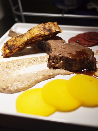 SMOKED PAPRIKA LAMB WITH NUTTY ONION CREAM AND SHERRY