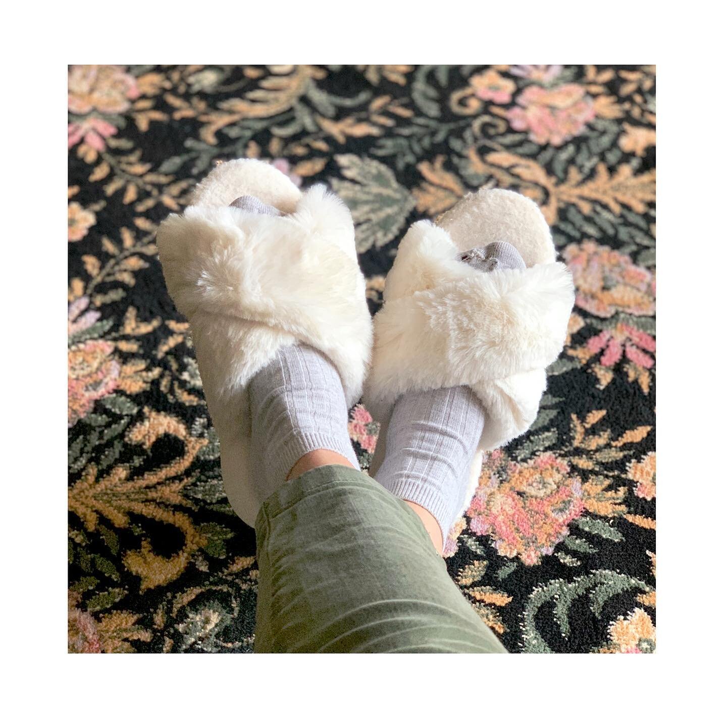slippers
(with failed resewn hole-y socks)
best gift received in 2020, 
during the toughest week of 2020
thanks @merewelch ❤️ 
Michigan burbs, winter 2020
