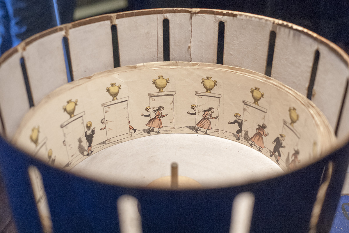Zoetrope.
