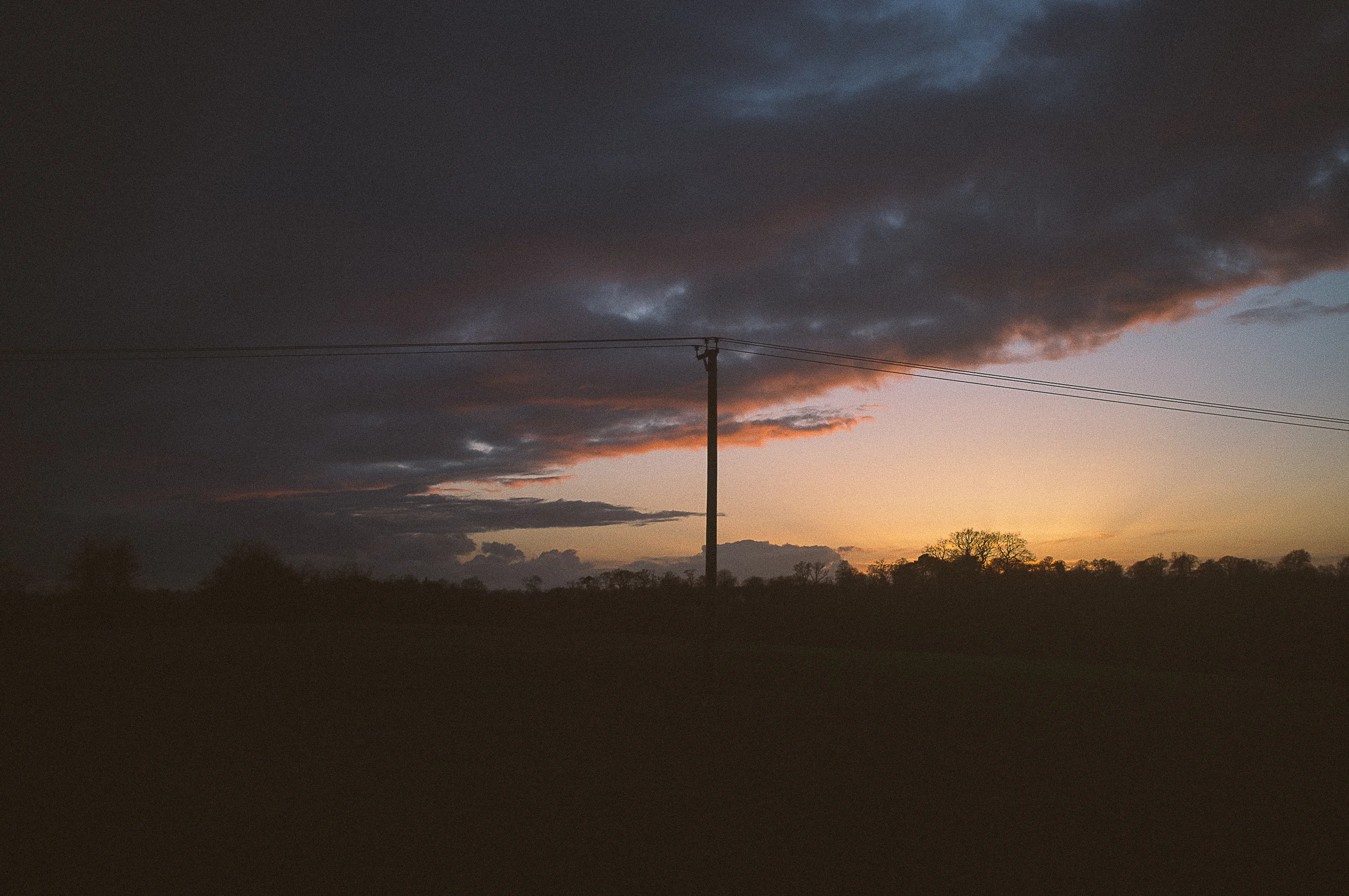 Fuji X100 - F2 | iso200 | 1/750th - VSCO preset - Kodak Portra 160 VC ++