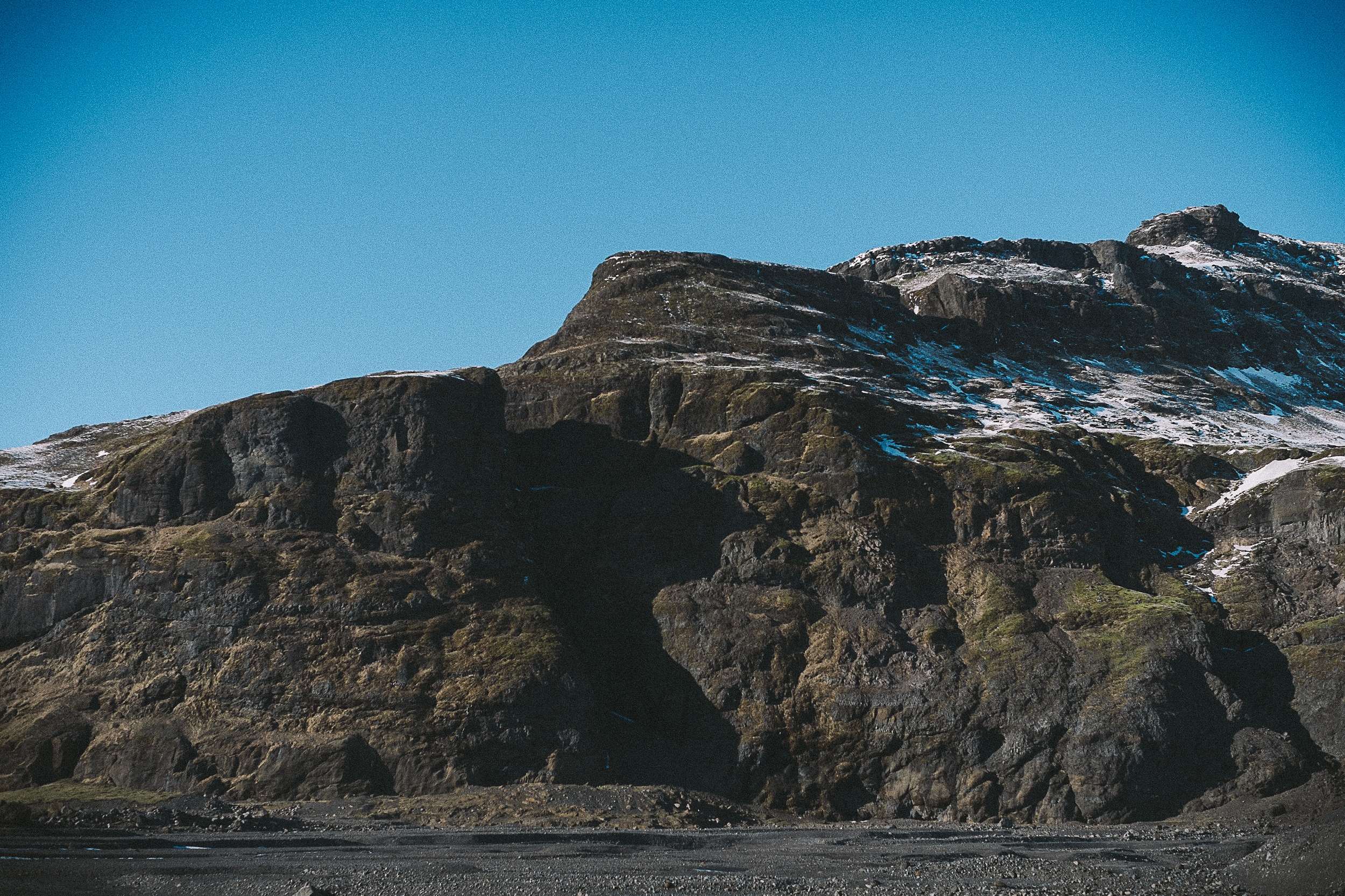 iceland car-1-9.jpg