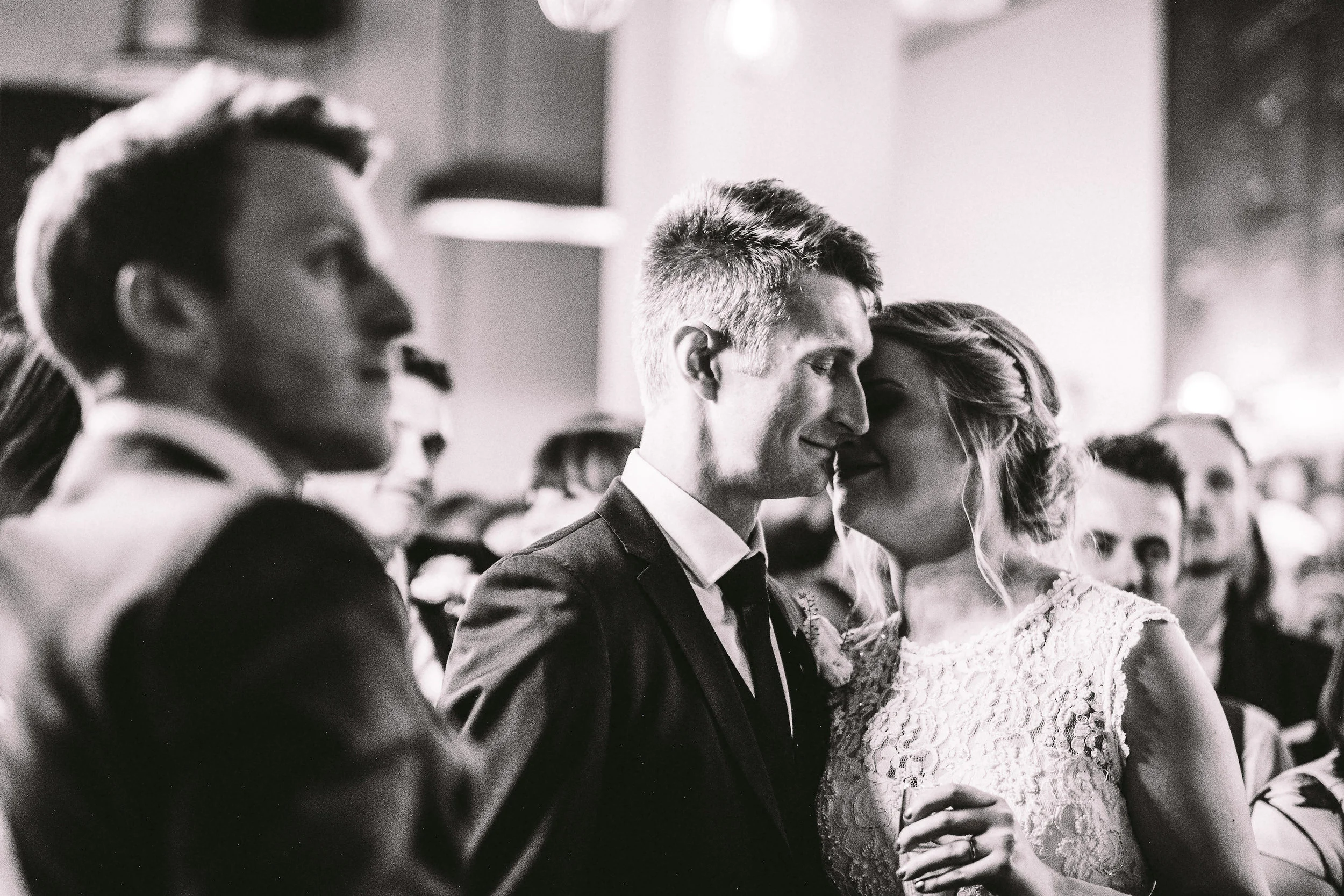 I’ve met some wonderful couples this year. Fuji X-T2 + 56mm 1.2 Lens.