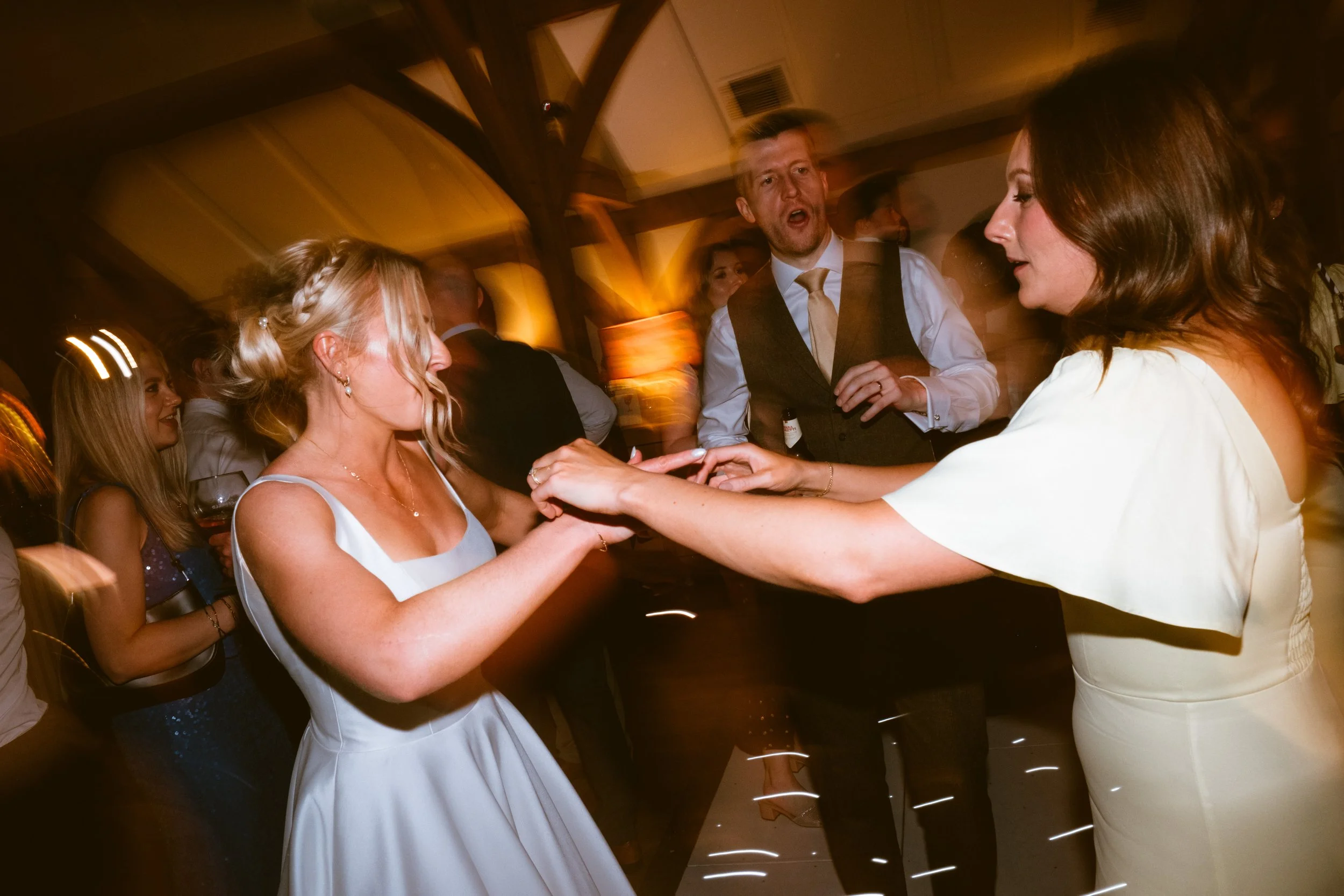 brinsop-court-wedding-photography-41.jpg