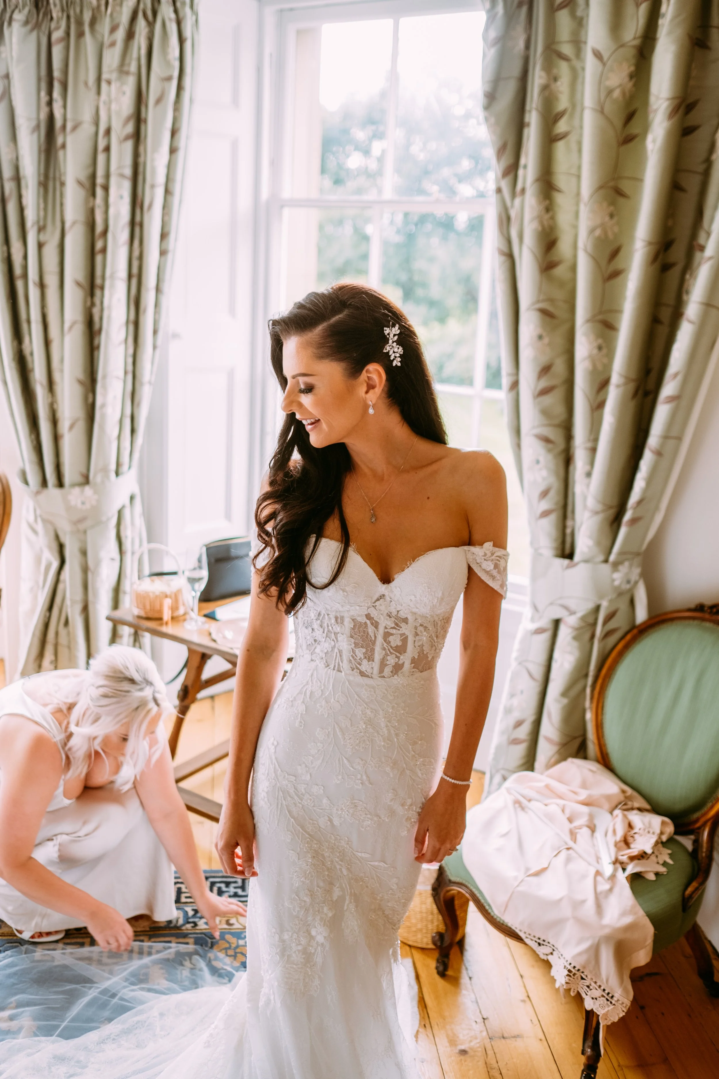 Bride getting ready on the morning of her wedding