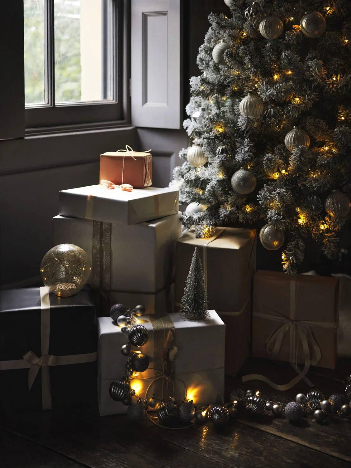 M_S_Christmas_22_LE_470_F1.jpg