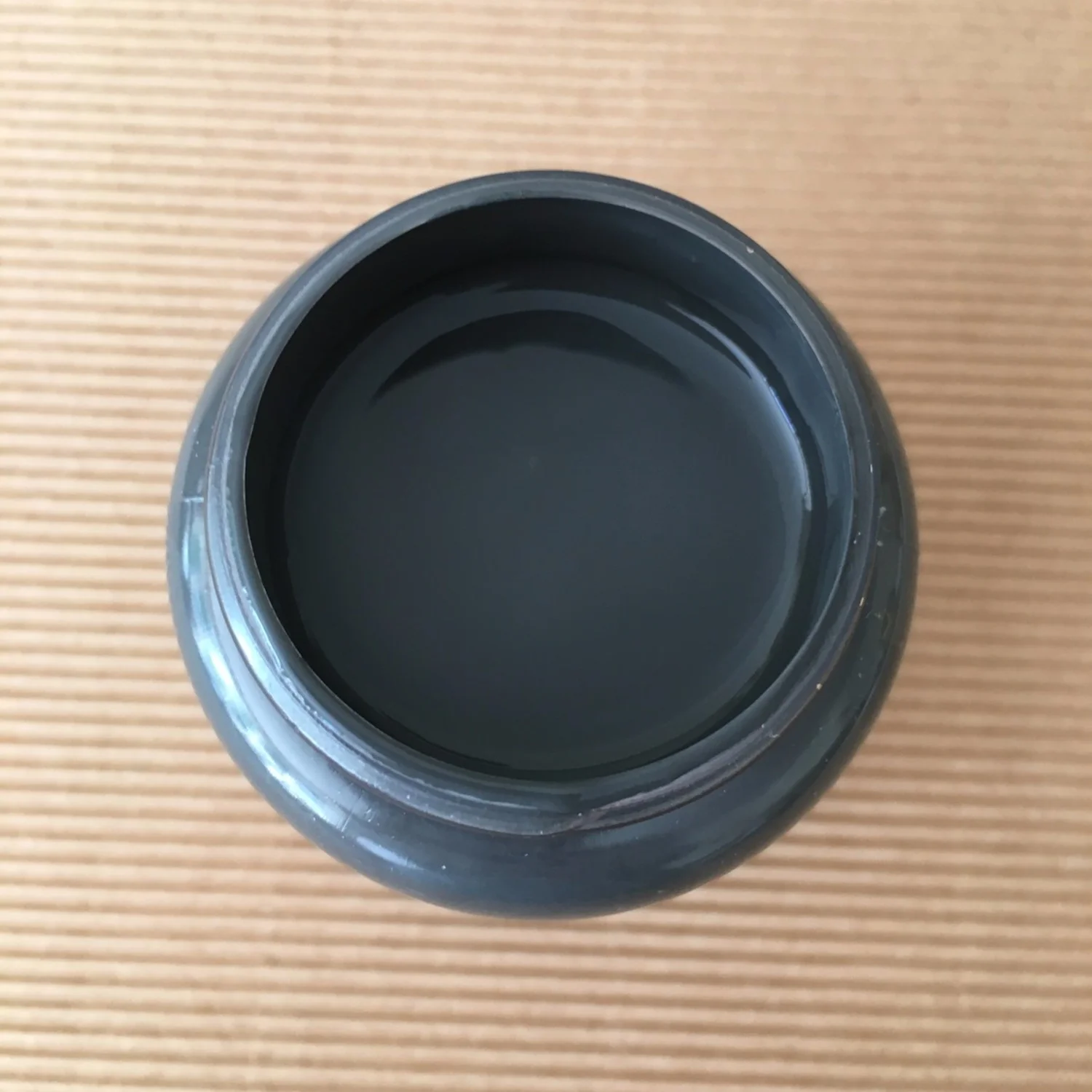 everlong-chalk-paint-noir-1.jpg