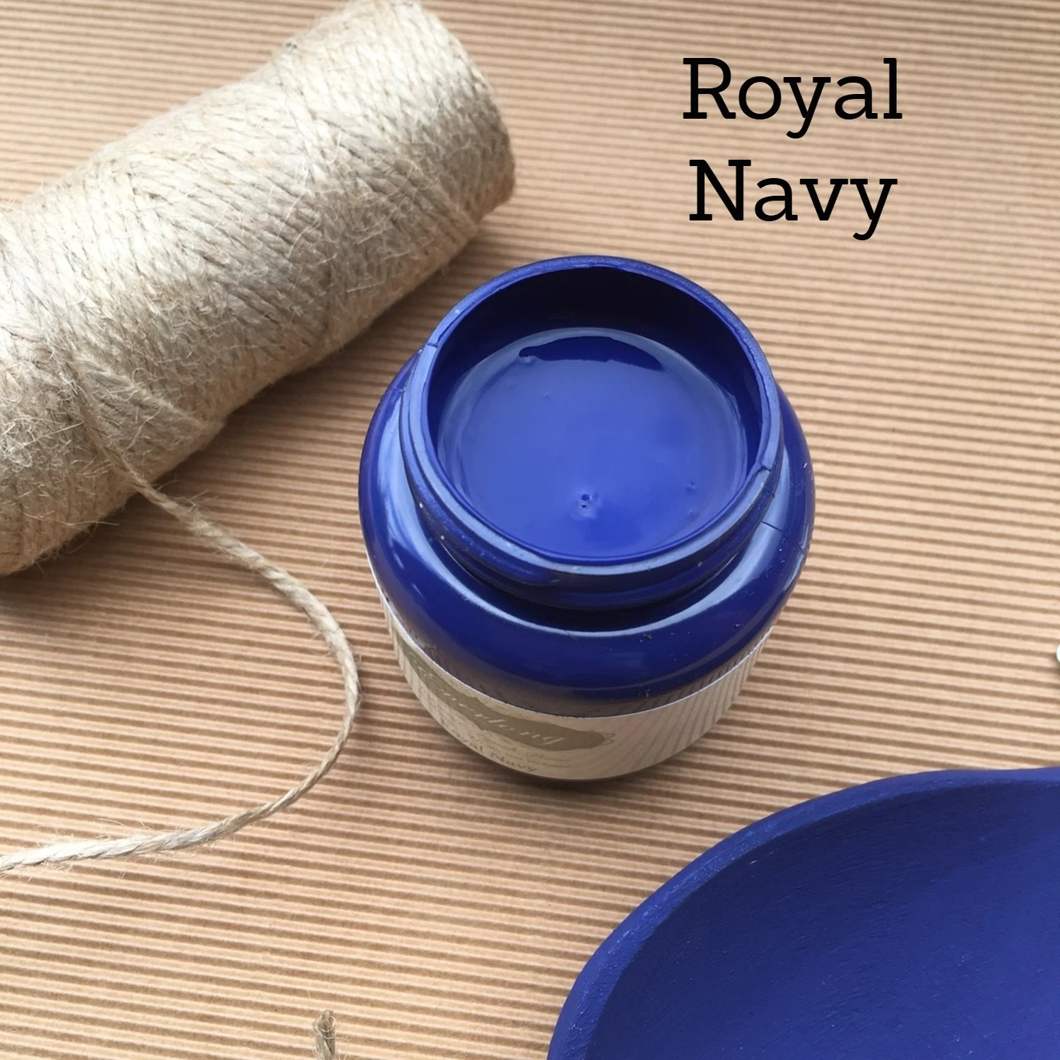 everlong-royal-navy-chalk-paint.jpg