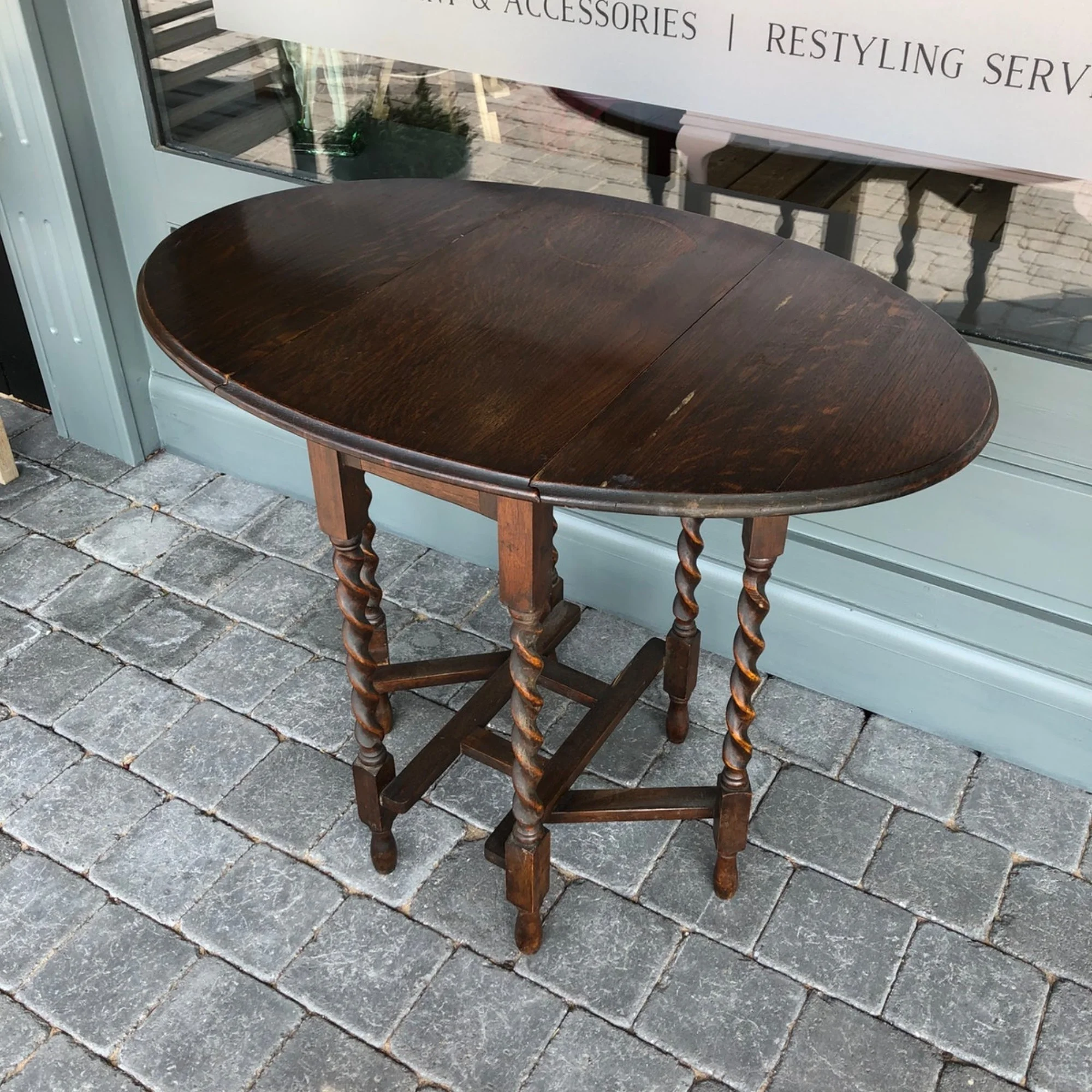 small oak drop leaf table