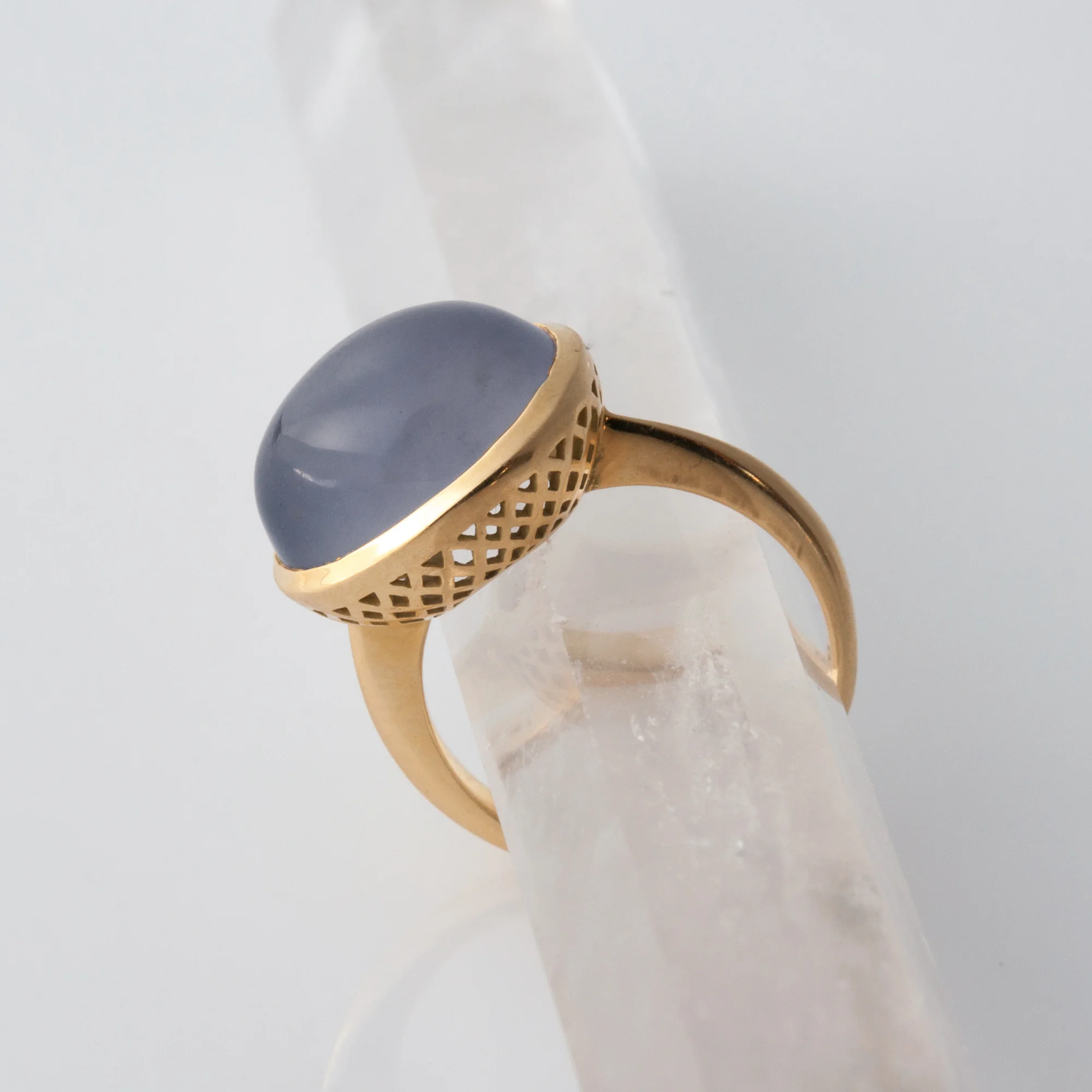NR15230-Ray-Griffiths-Blue-Chalcedony-Ring-0.jpg