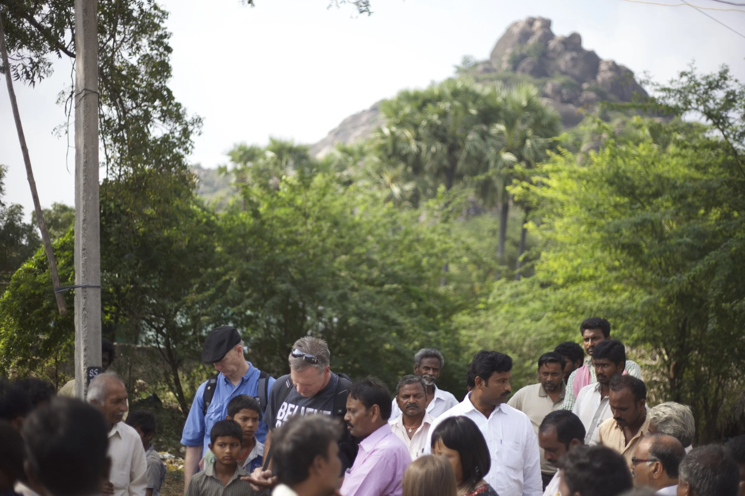 This village was at the foot of some beautiful peaks. 