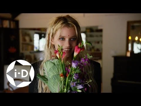 i-D