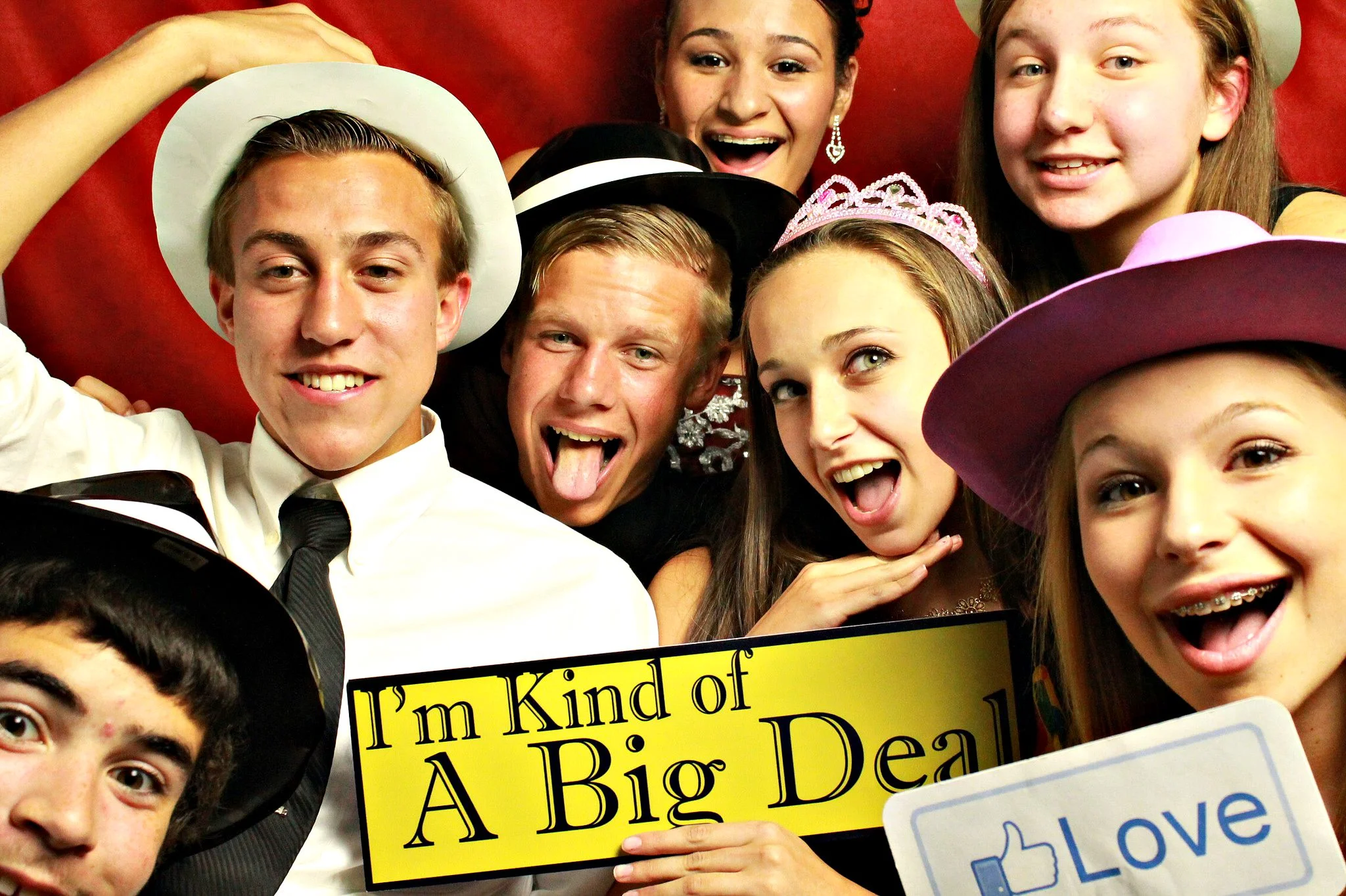 4 Reasons Your Next Party Needs a Photo Booth