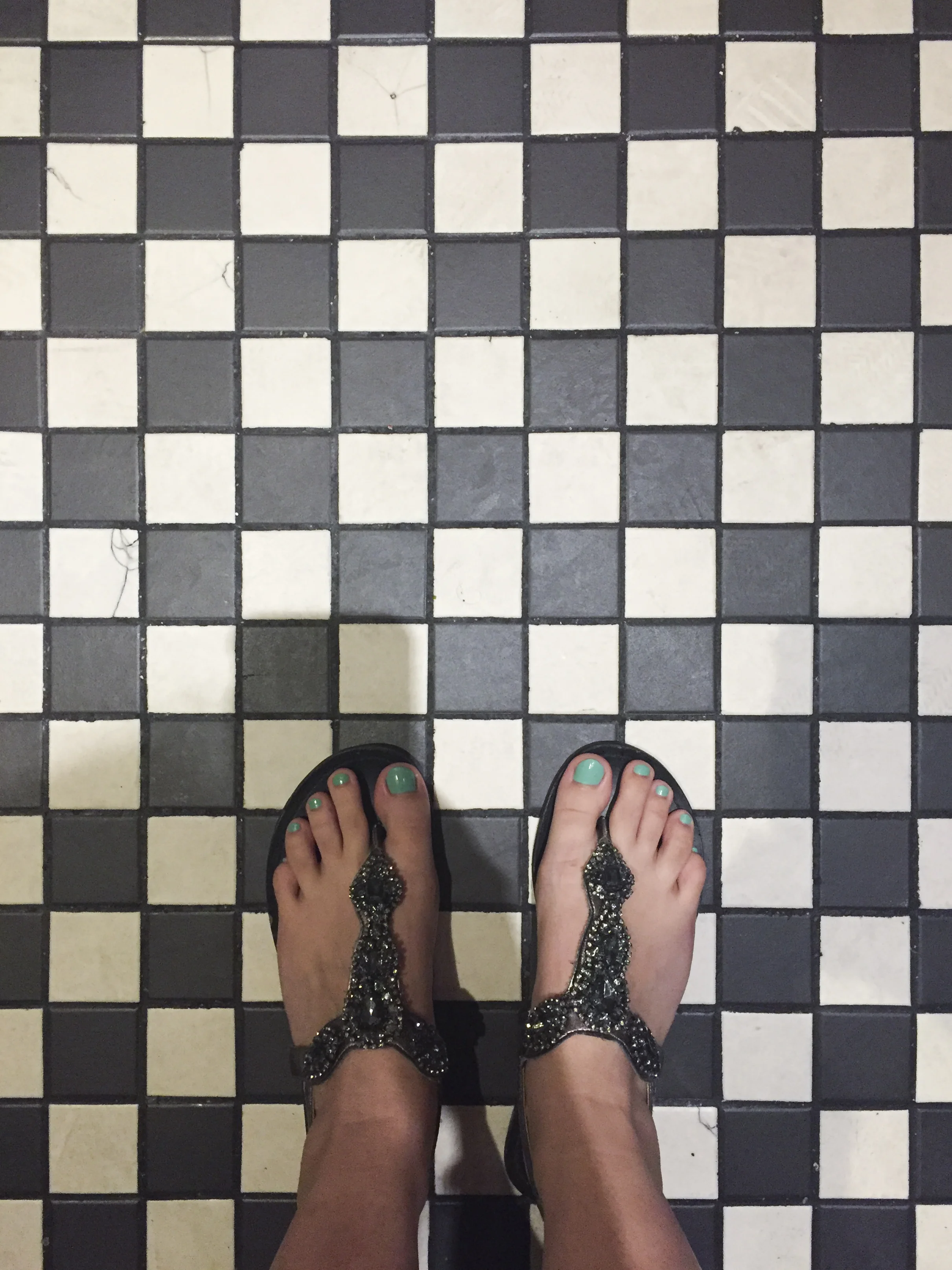 bwtile.jpg