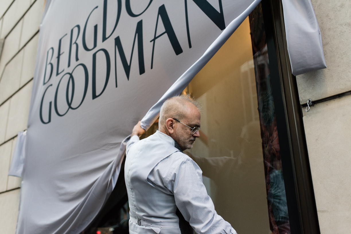 Bergdorf Goodman Holiday Windows — STYLE 02138