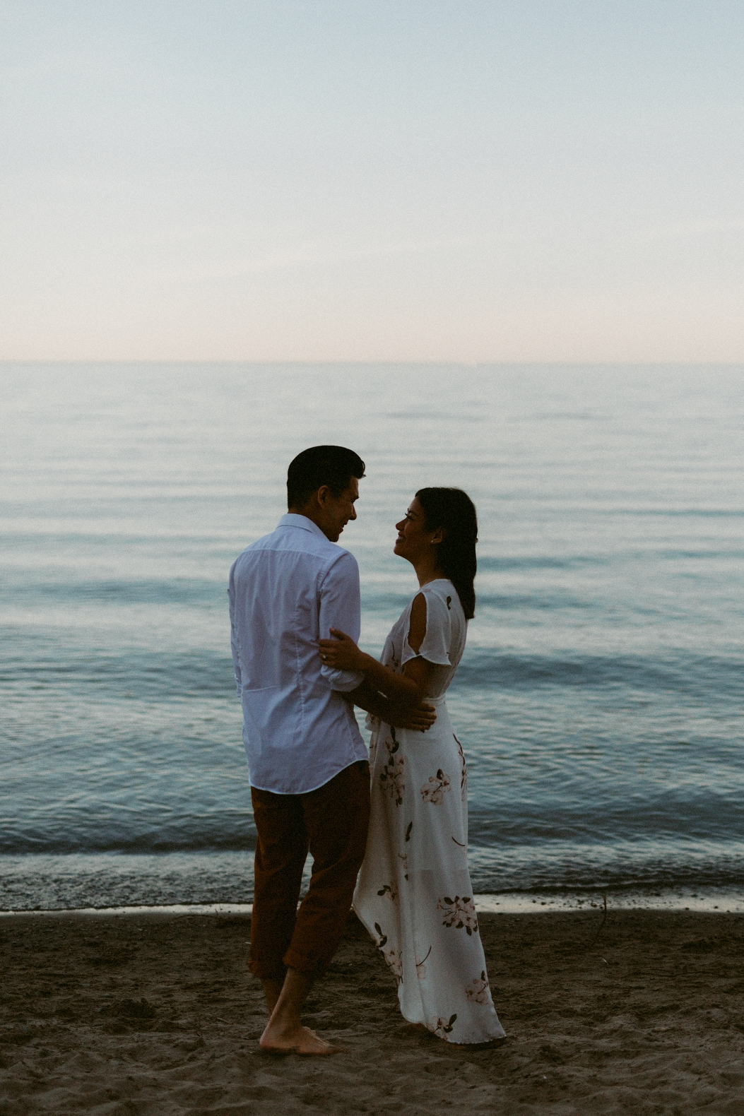 Scarborough Bluffs Toronto Engagement (48).jpg