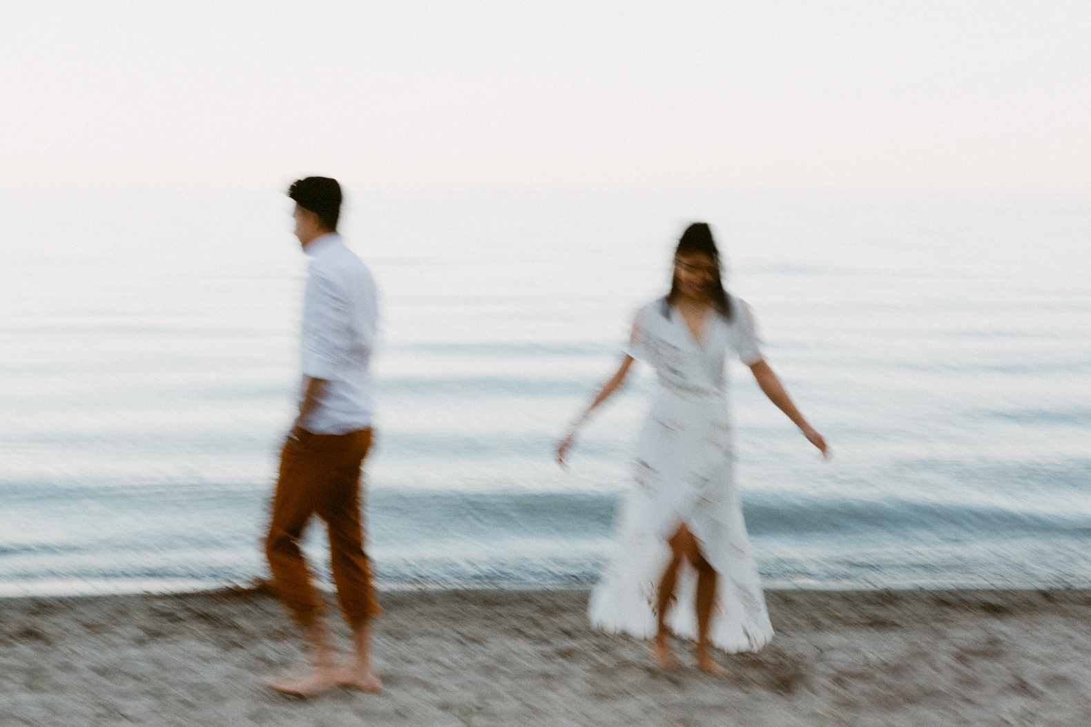 Scarborough Bluffs Toronto Engagement (51).jpg