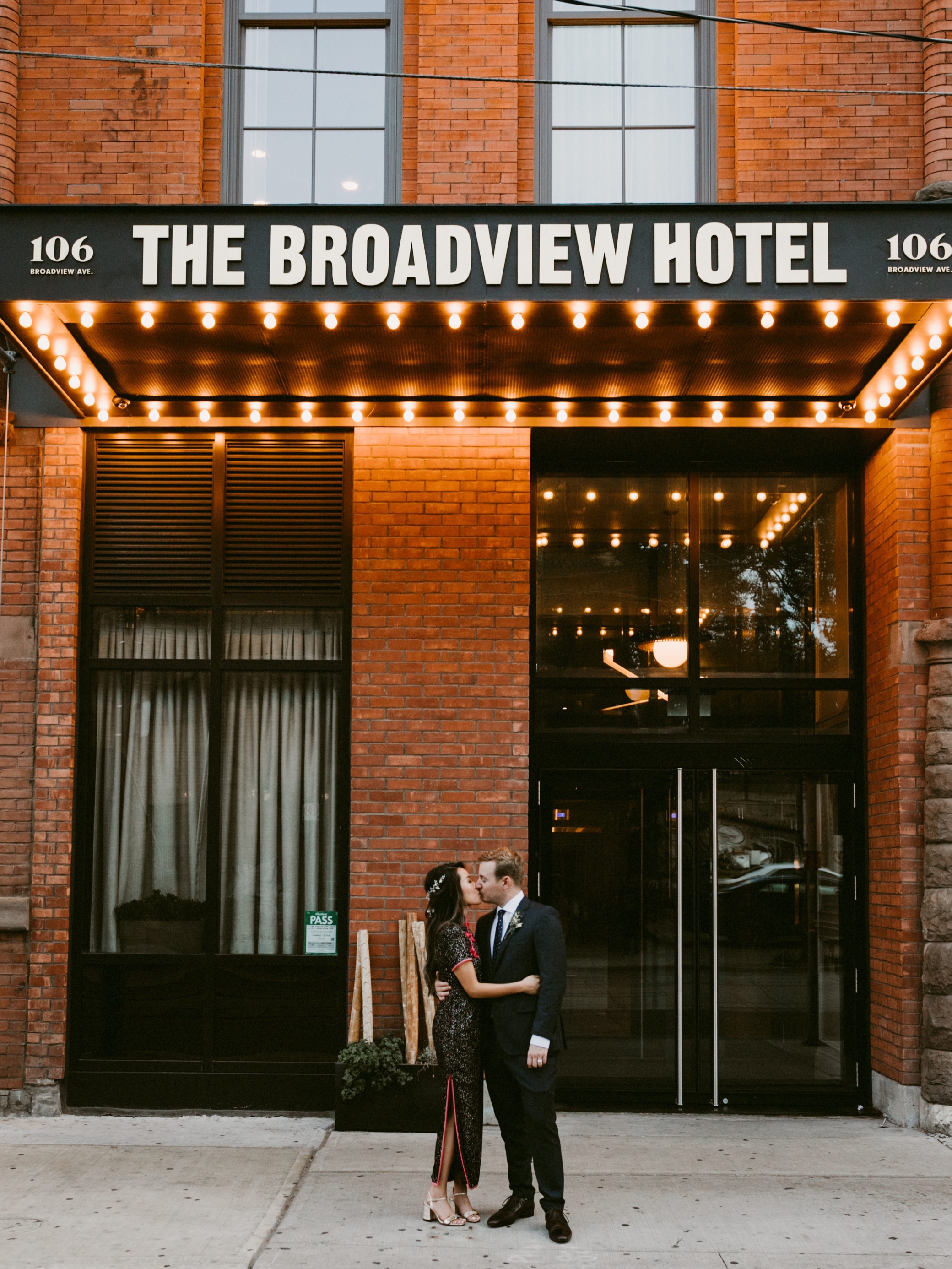 108_The Broadview Hotel Wedding (668 of 913)_Broadview_Hotel_City_Toronto_Wedding.jpg