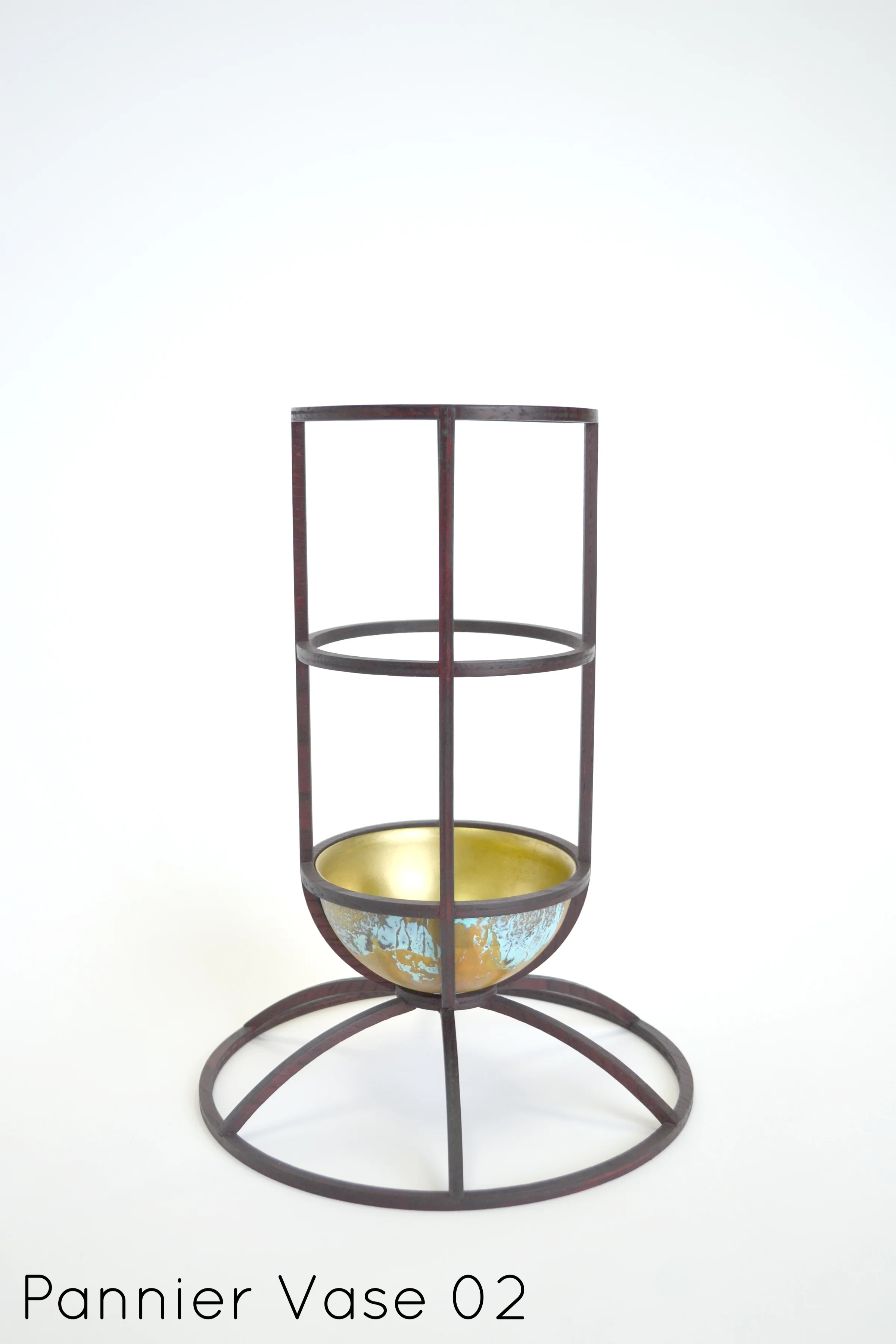 Pannier vase 2_2920 edit.jpg