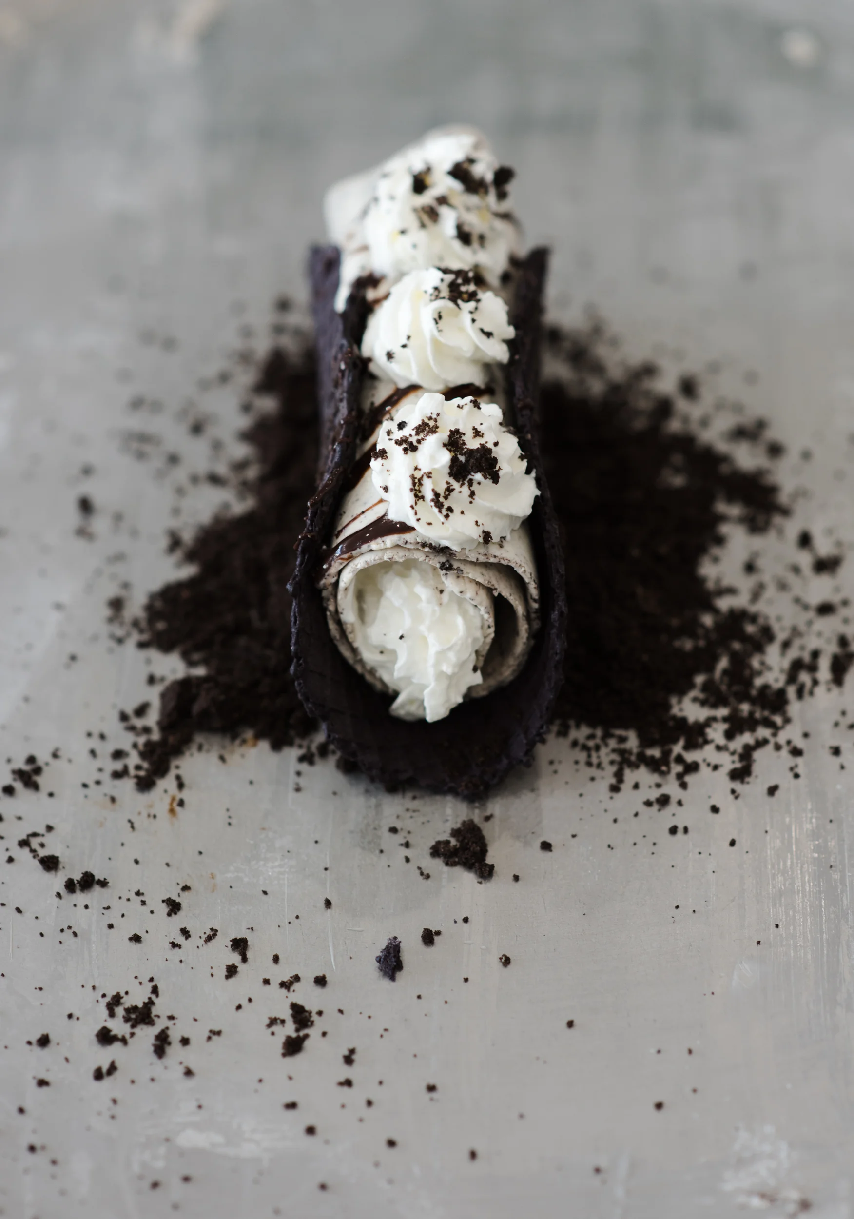_NN05881_Oreos & Cream.jpg