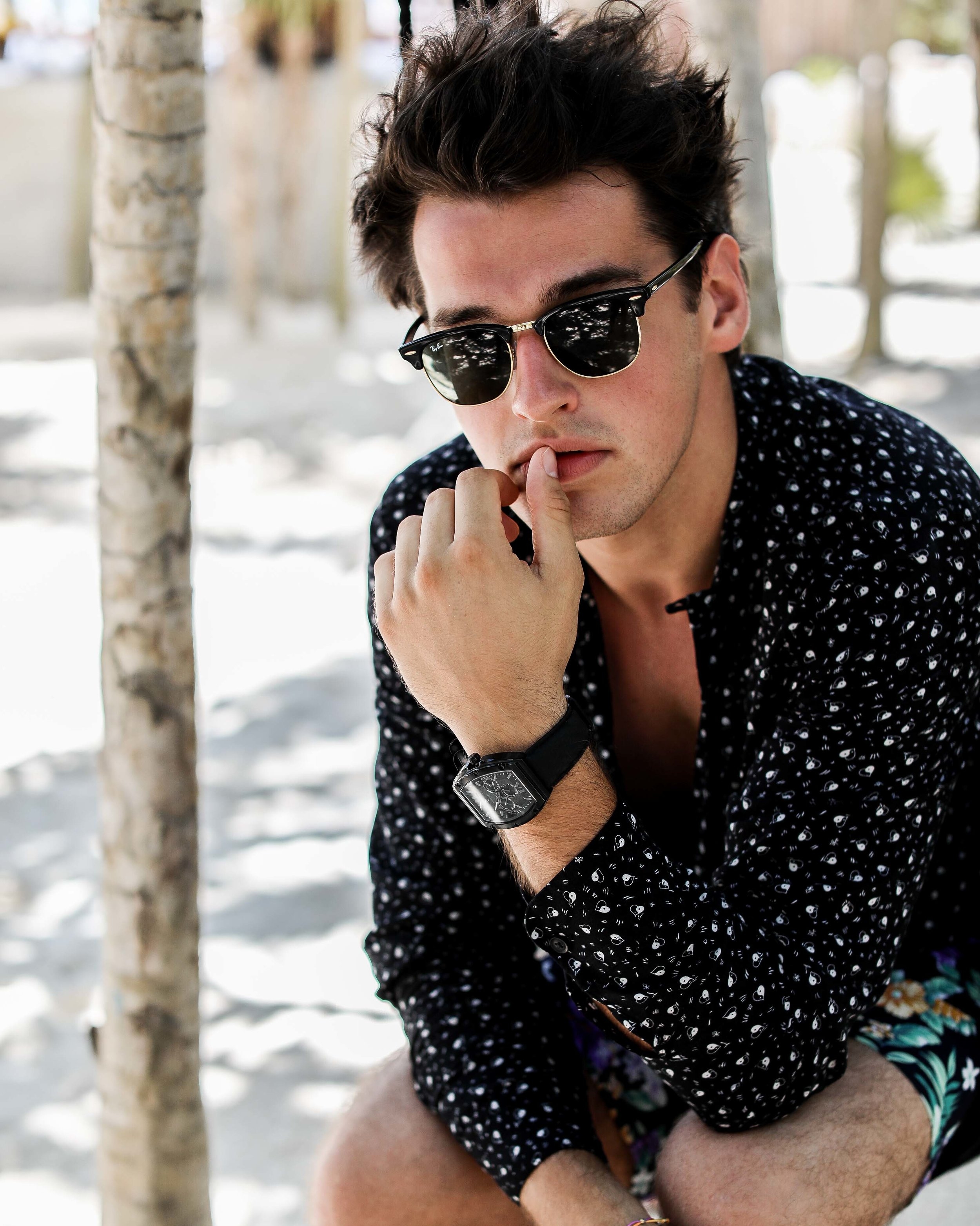 Blake Steven keeping track of time with the Major Watch .