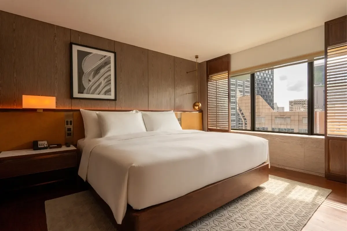 Grand-Hyatt-Singapore-Grand-Wing-Rooms.webp