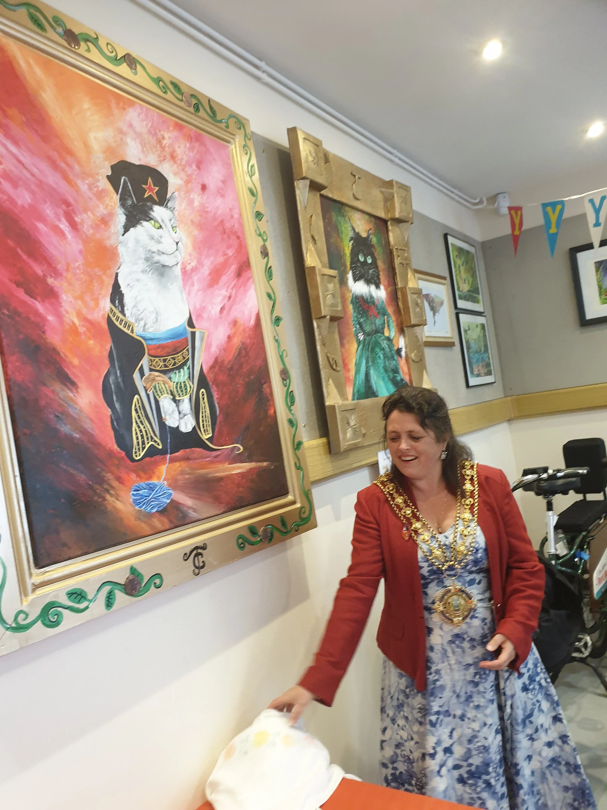 Jeremy Corbyns Cat El Gato Painting Unveiling Ian Barrett Art