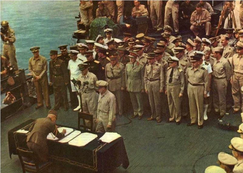 surrender on USS Missouri.JPG