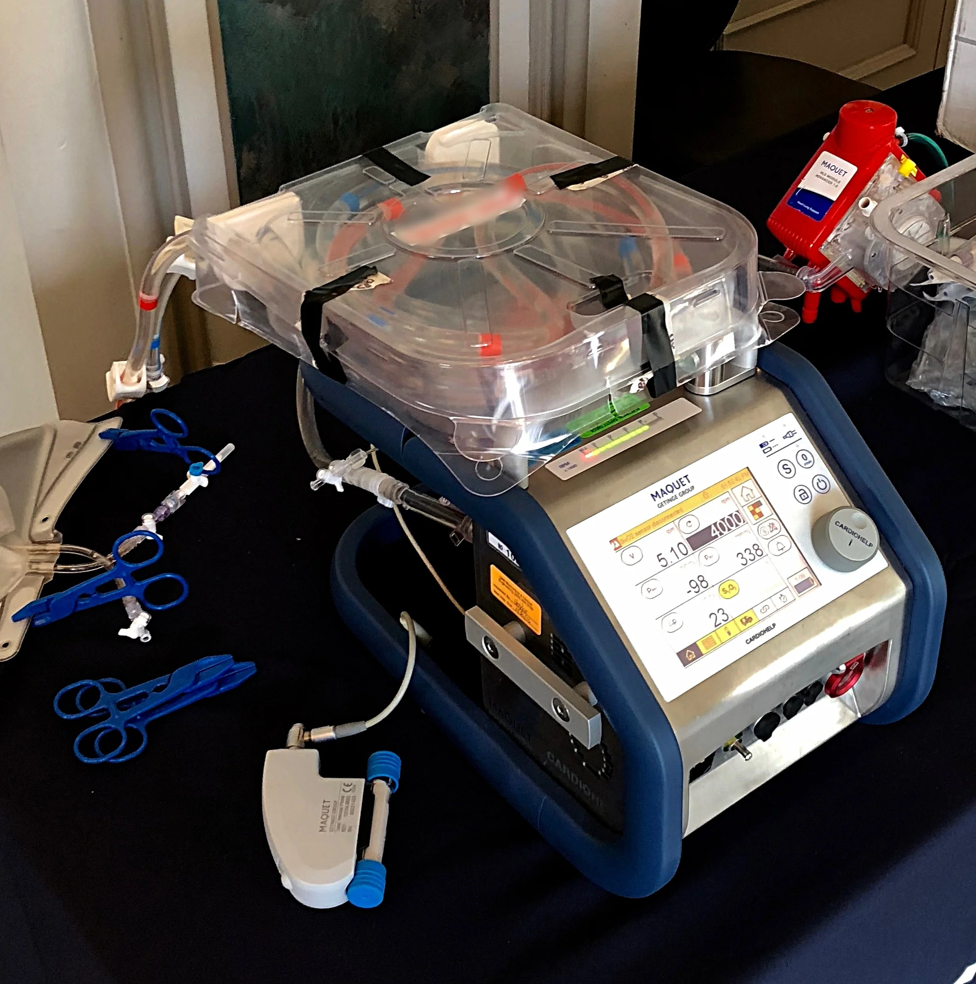 ECMO circuit - portable -1.jpg