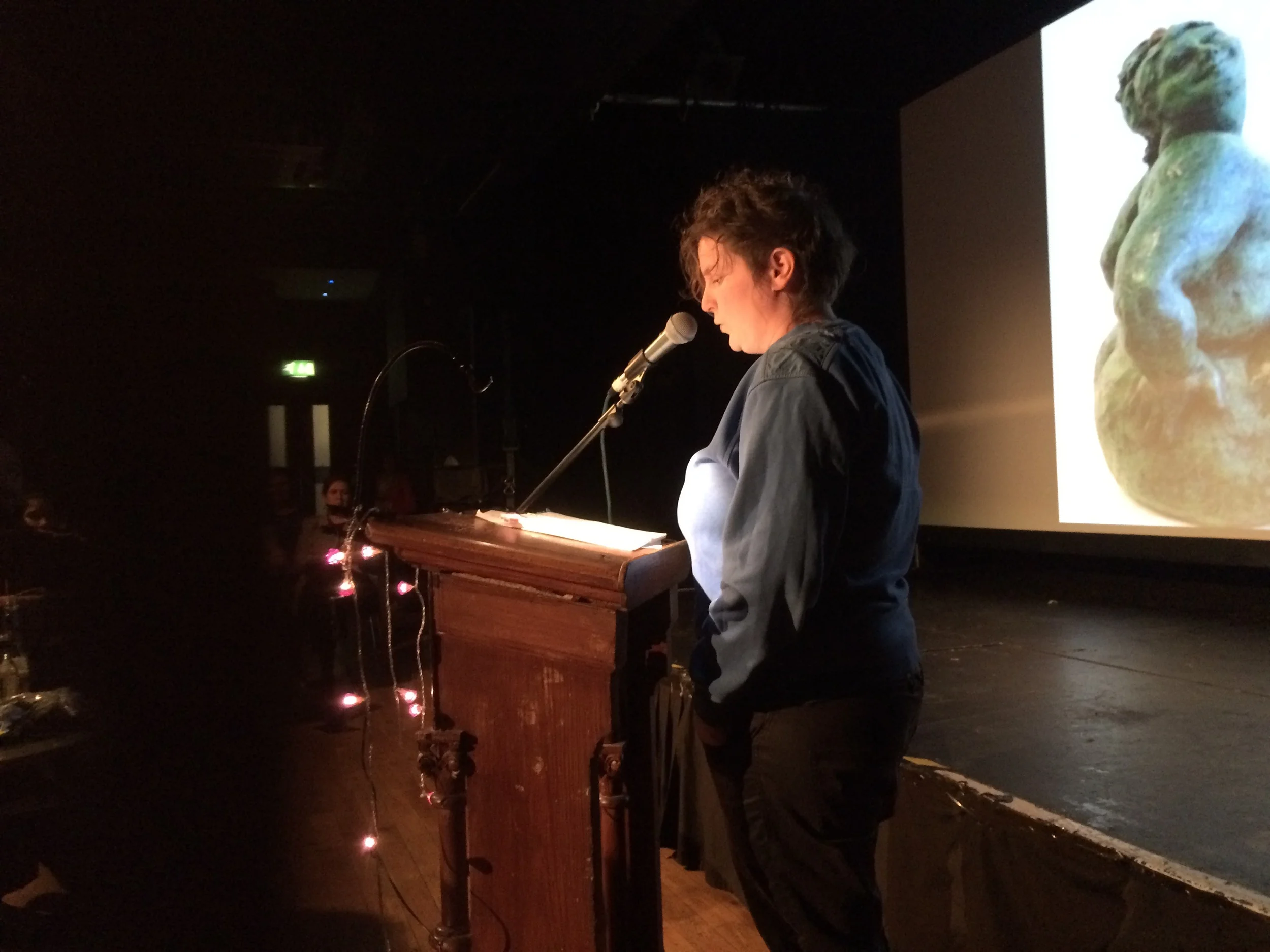Here's the person to blame for this magnificent theme. Thanks Orlaith. 