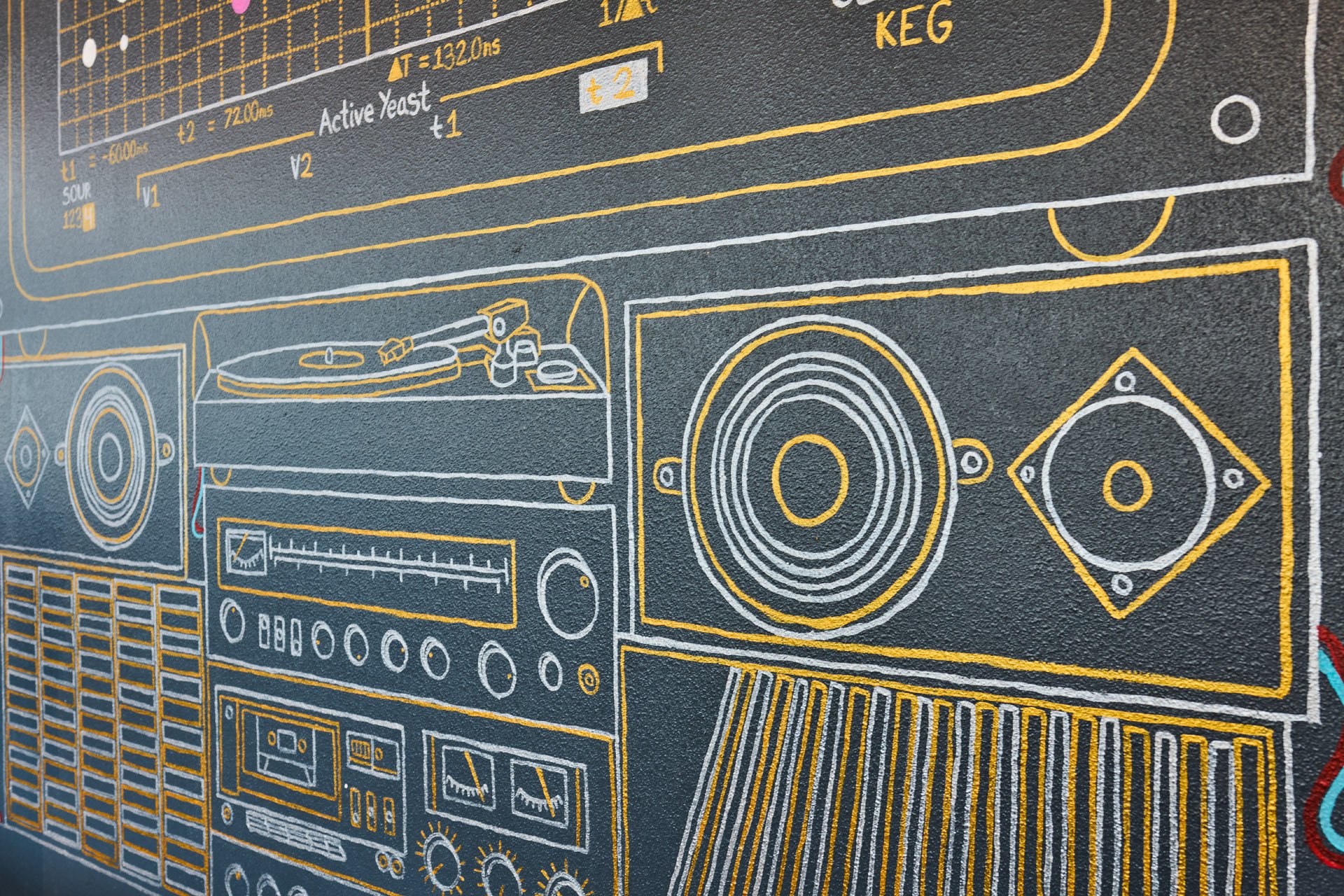 20251103_UPRIGHT_LLOYD_MURAL9821.jpg