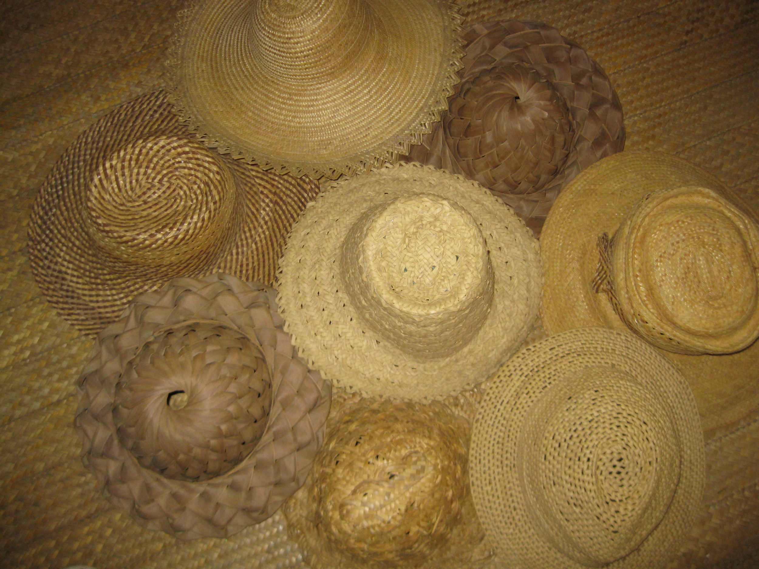 STRAW — CREATIVE NASSAU - Bahamas to the world from the inside out