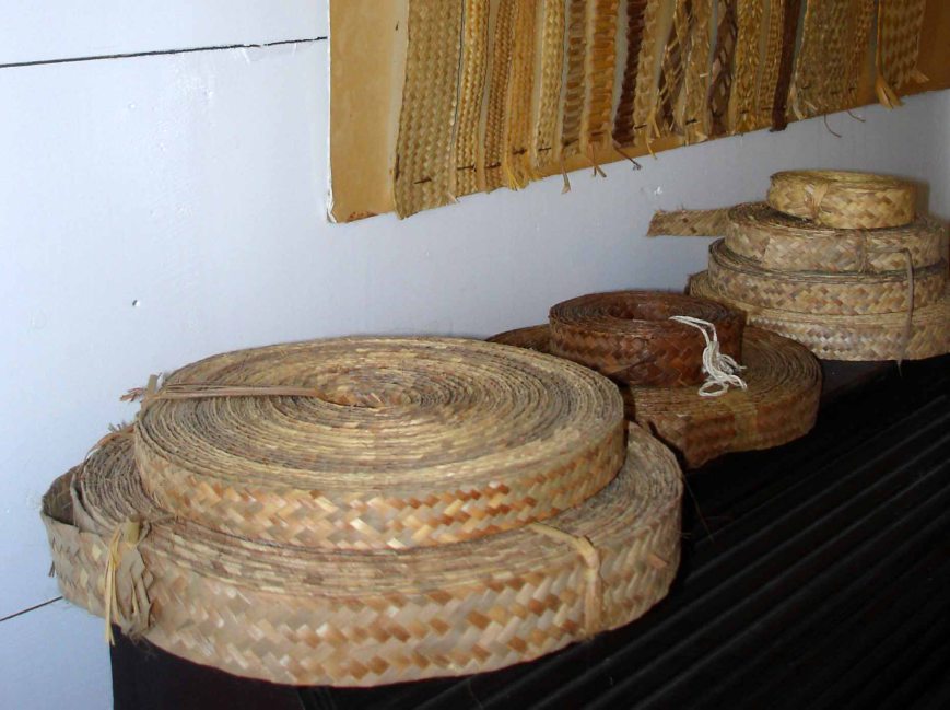 Rolls of plait for sewing hats and bags