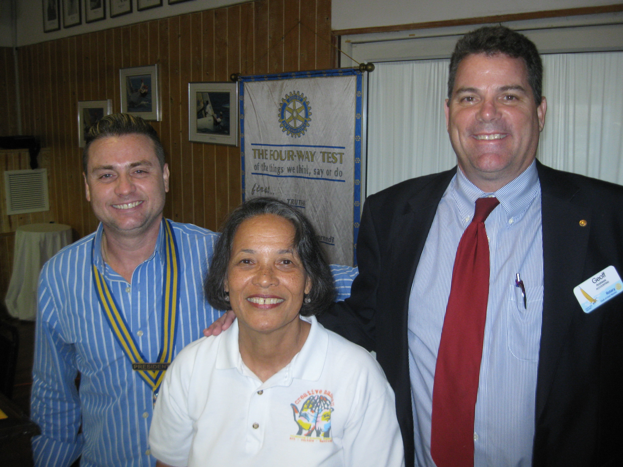 Pam (centre) with Club President, Nathan Stone (left) and Rotary member, Geoff Andrews.