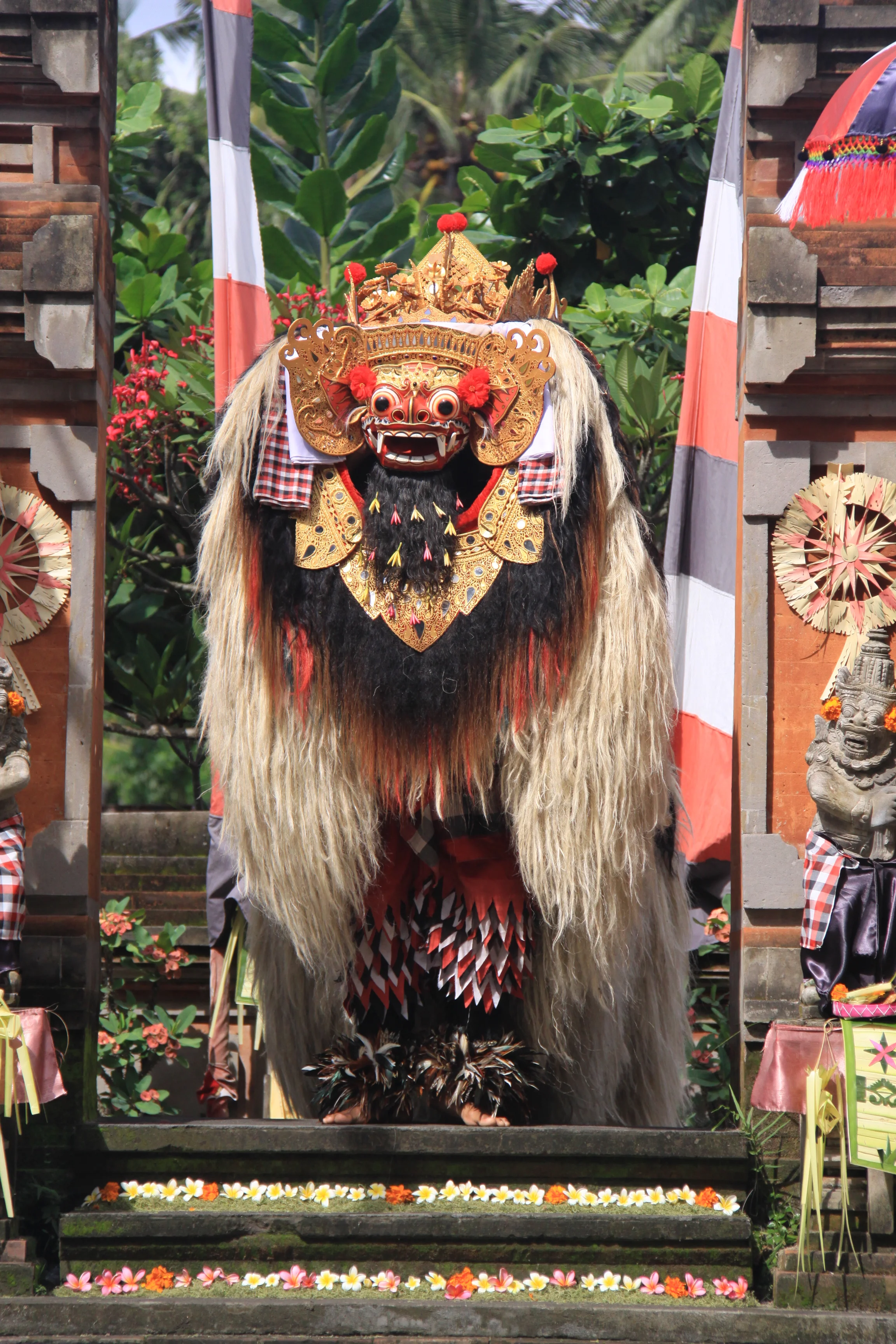 Balinese Dance - Sacred Beast