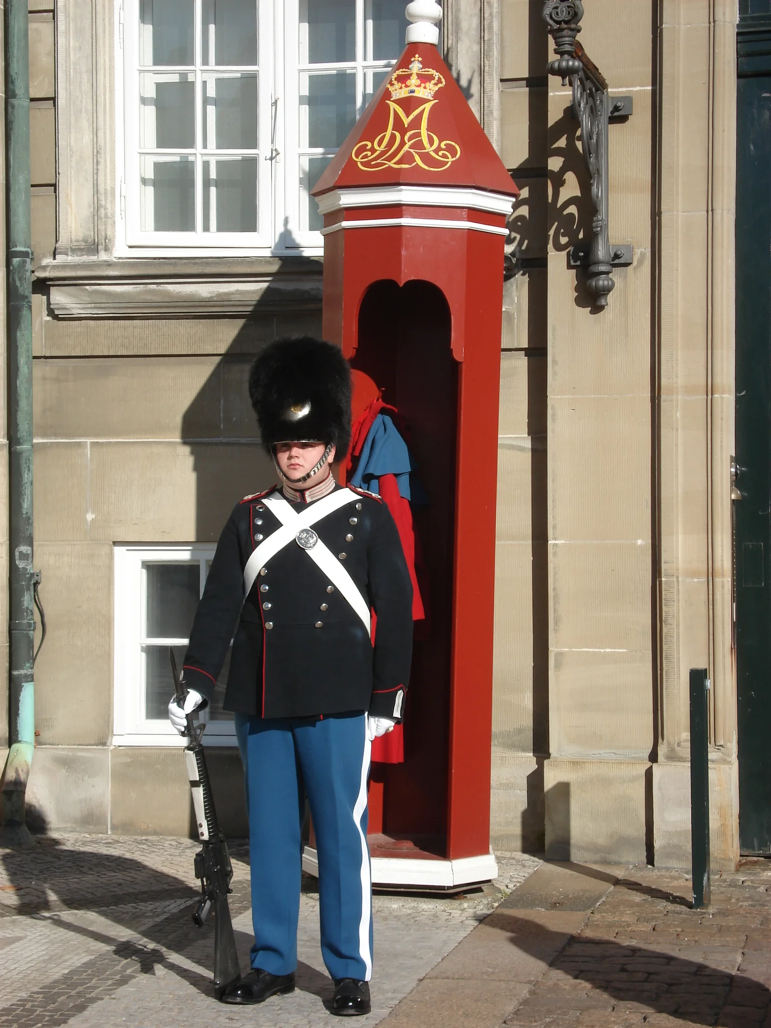 Guard at Amalienborg