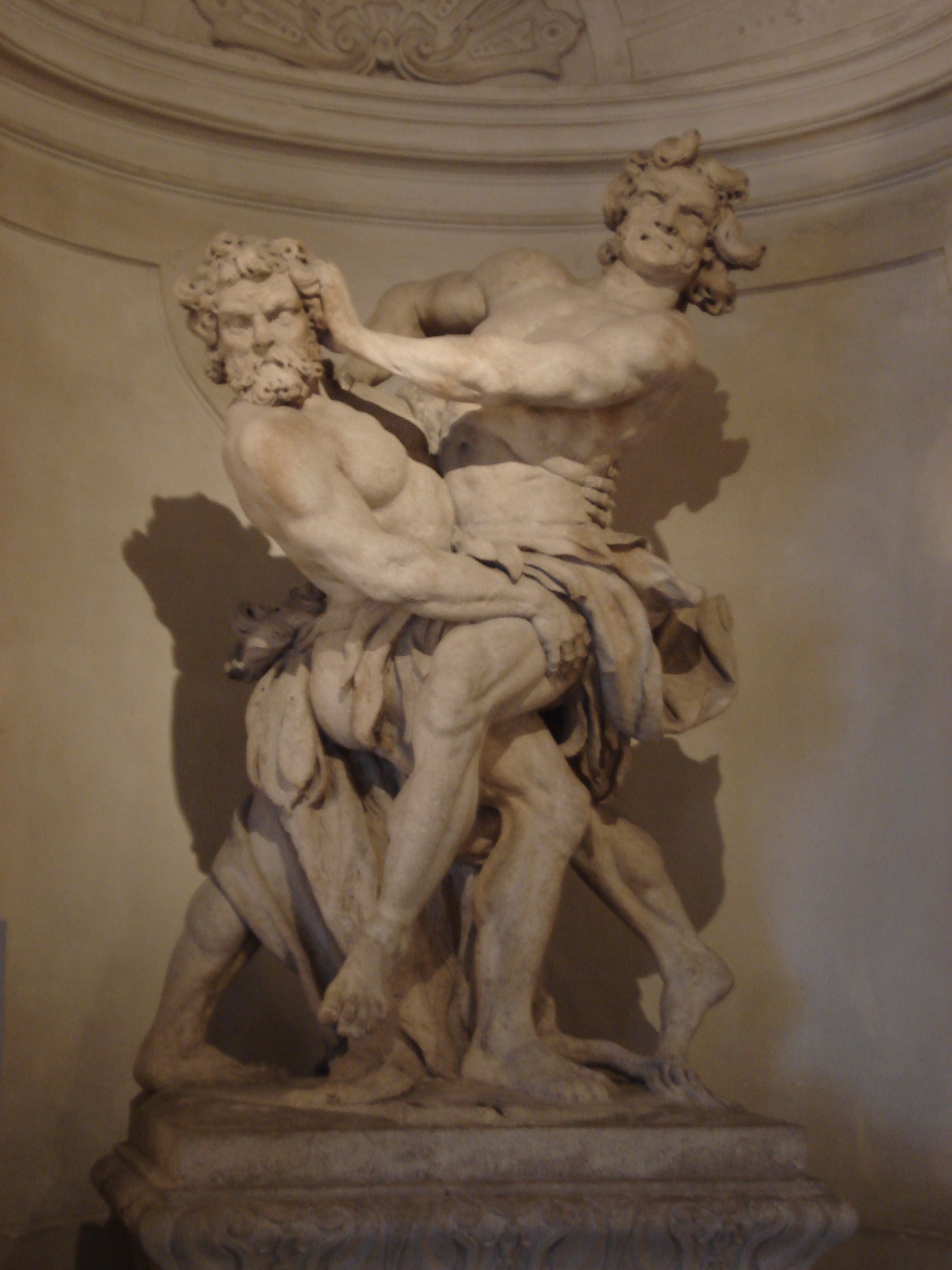 2006 | Vienna | Belvedere Palace | Statues by Grand Staircase