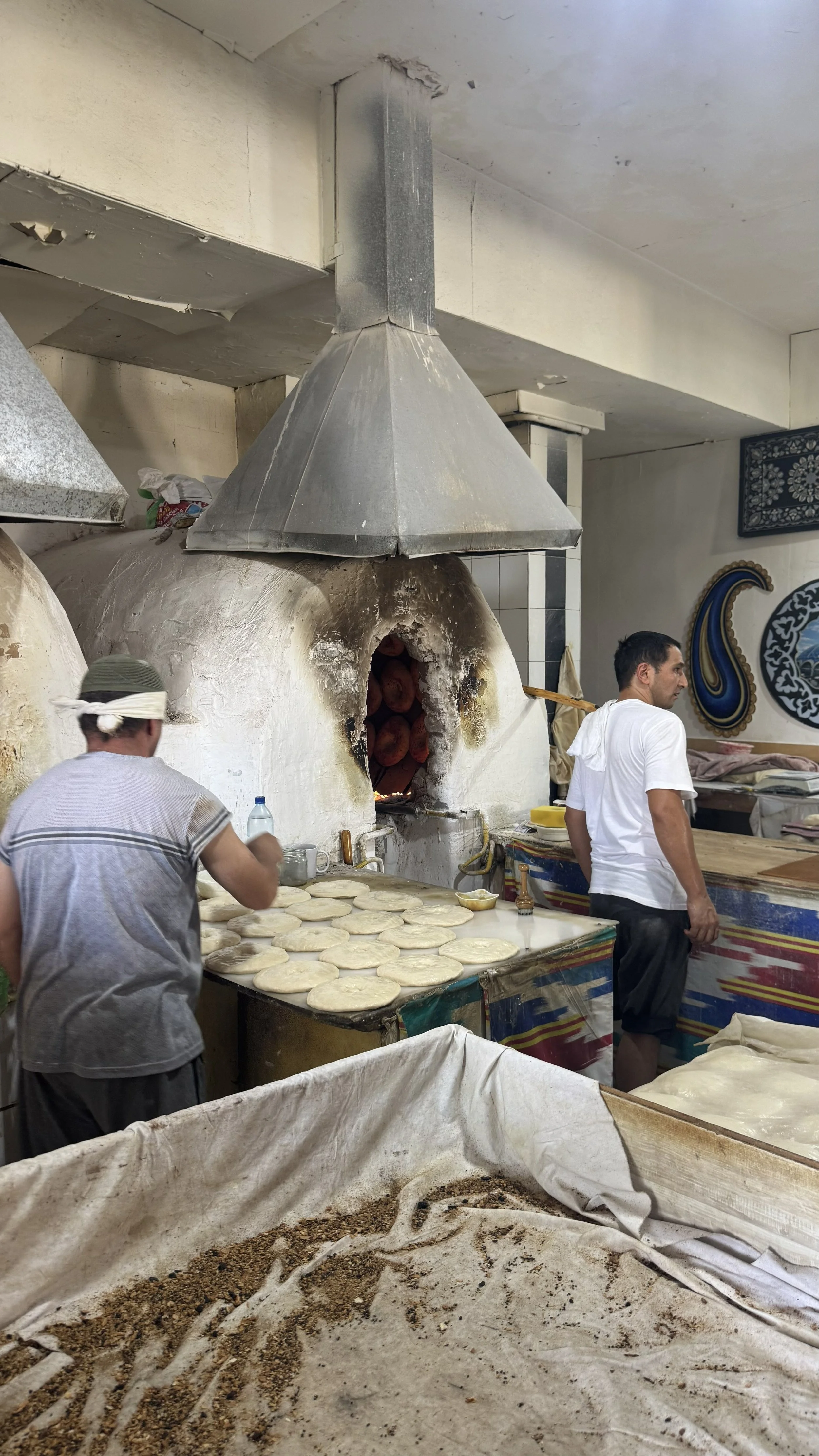 2026 - Tashkent - Chorsu Bazaar - Bakery