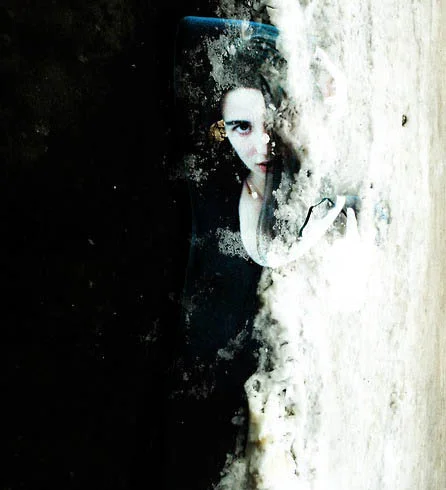 Model: Skye Battles Album Reference: The color